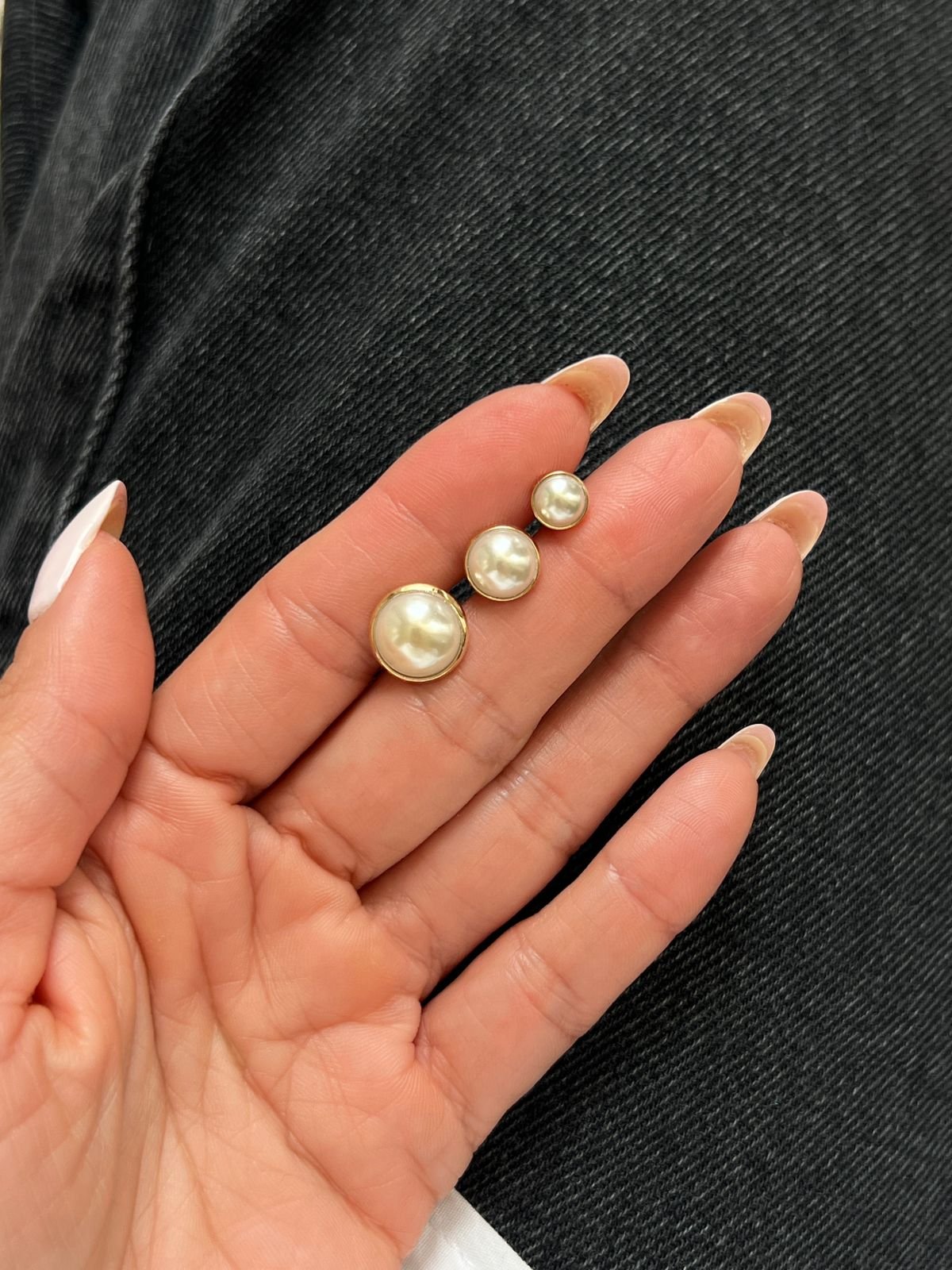 Brinco Trio Pérola em Banho de Ouro