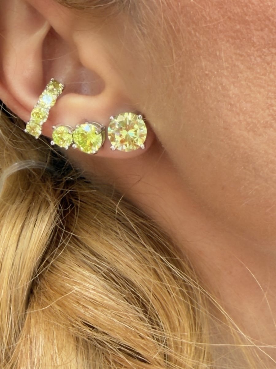 Brinco Trio Ponto de Luz Lima em Banho de Ródio Branco