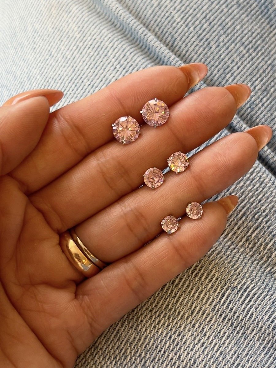 Brinco Trio Ponto de Luz Rosa Claro (Zircônia Premium) em Banho de Ródio Branco