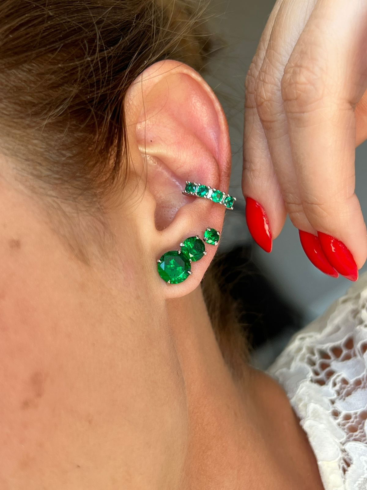Brinco Trio Verde Esmeralda em Banho de Ródio Branco