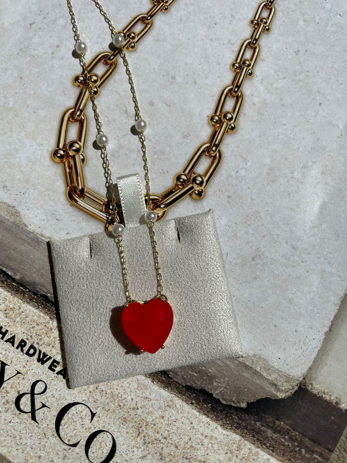 Colar Coração Fusion Vermelho com Pérola em Banho de Ouro