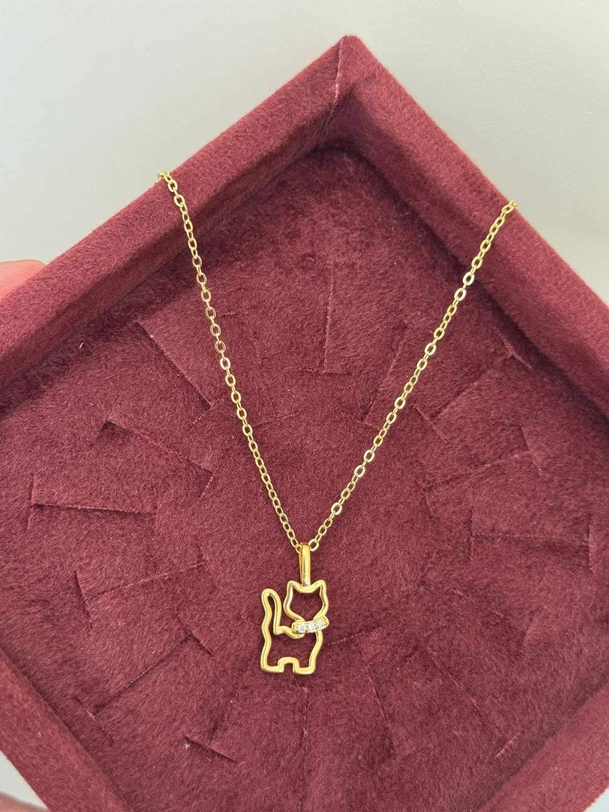 Colar Gato com Zircônia Cristal em Banho de Ouro