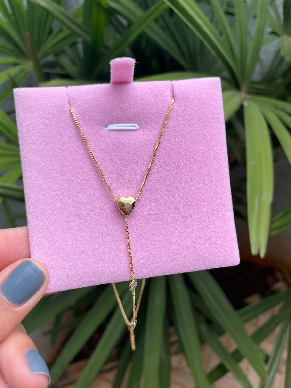 Colar Gravata com Coração e Zircônia Cristal em Banho de Ouro