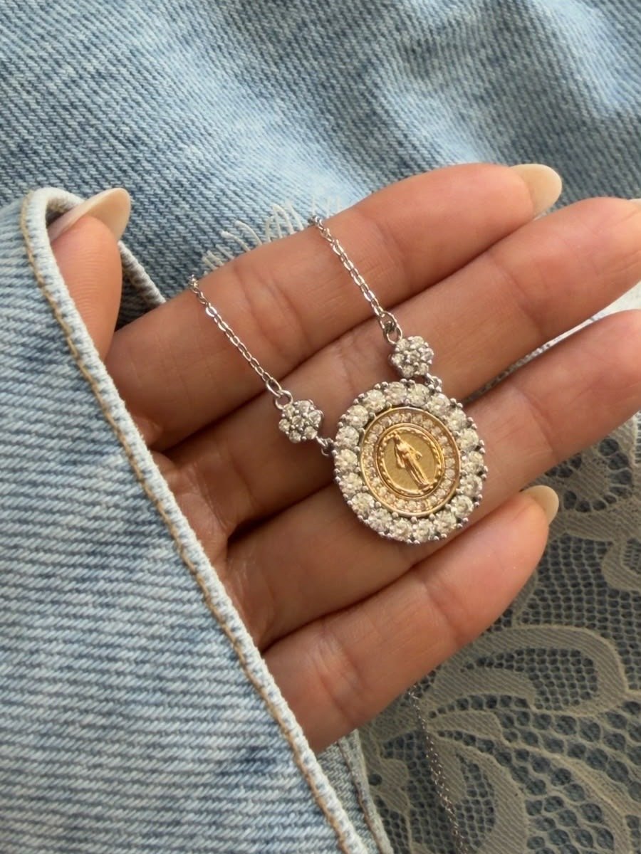 Colar Nossa Sejora das Graças com Zircônia Cristal Duo de Banho Ródio Branco + Ouro