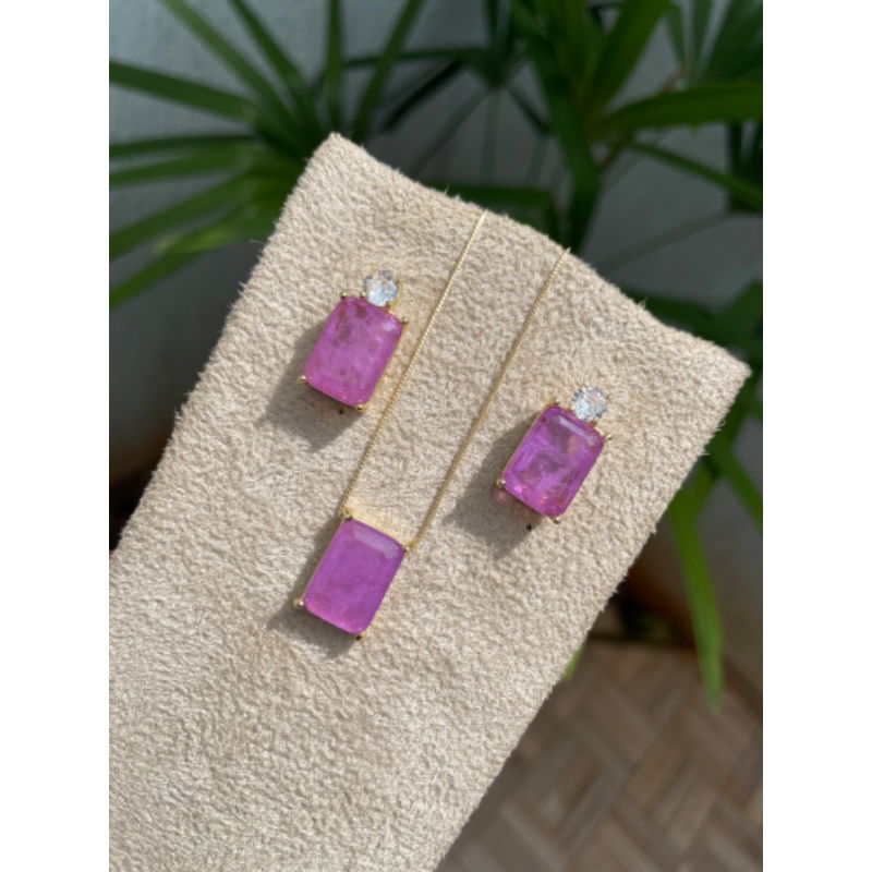 Colar Retângulo Fusion Violeta em Banho de Ouro