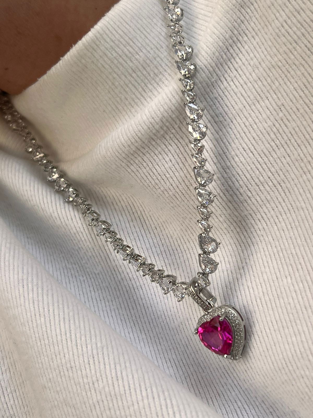 Colar Maleável com Zircônia Cristal (Fecho Joia) em Banho de Ródio Branco