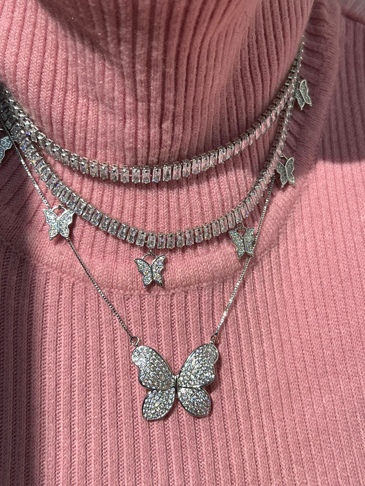 Conjunto Borboleta com Zircônia Cristal em Banho de Ródio Branco