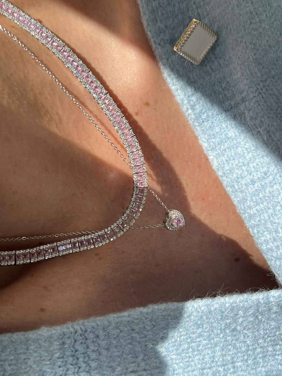 Conjunto Coração com Rosa Claro em Banho de Ródio Branco