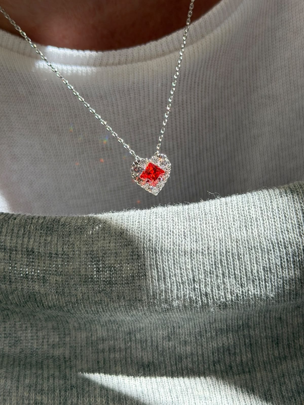 Conjunto Coração com Zircônia Cristal e Aperol em Banho de Ródio Branco