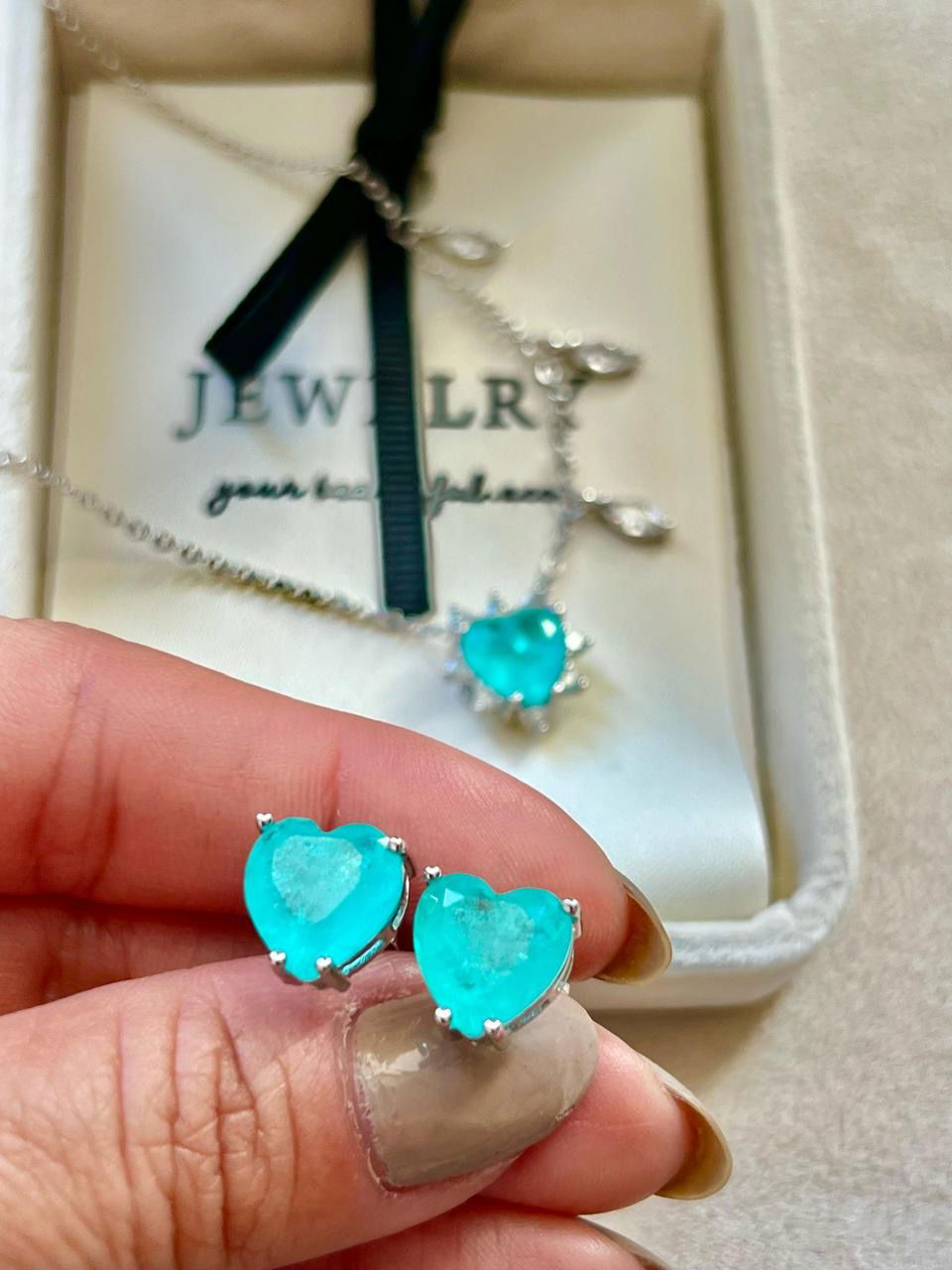 Conjunto Coração com Zircônia Cristal e Turmalina Fusion em Banho de Ródio Branco