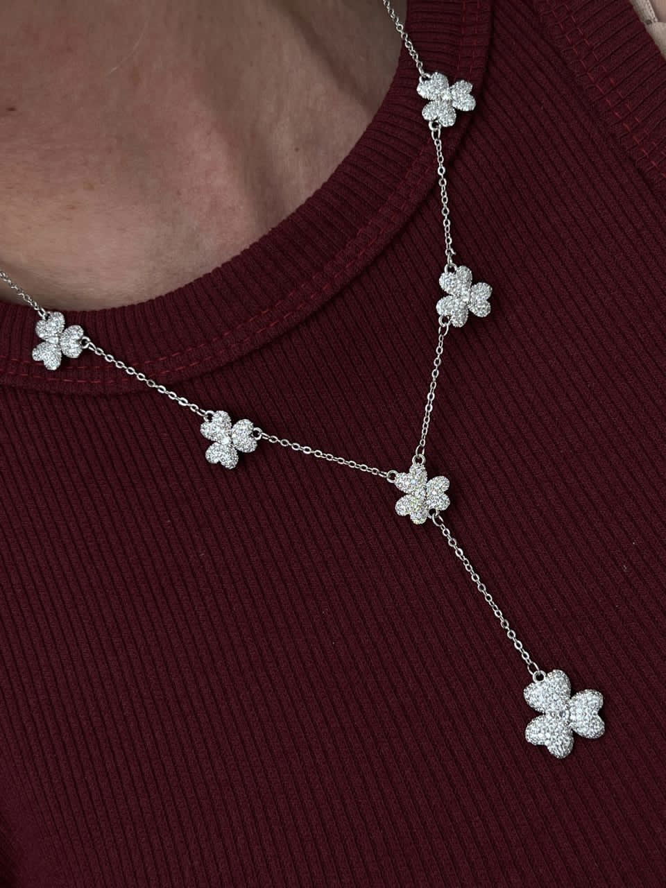 Conjunto Flores com Zircônia Cristal em Banho de Ródio Branco