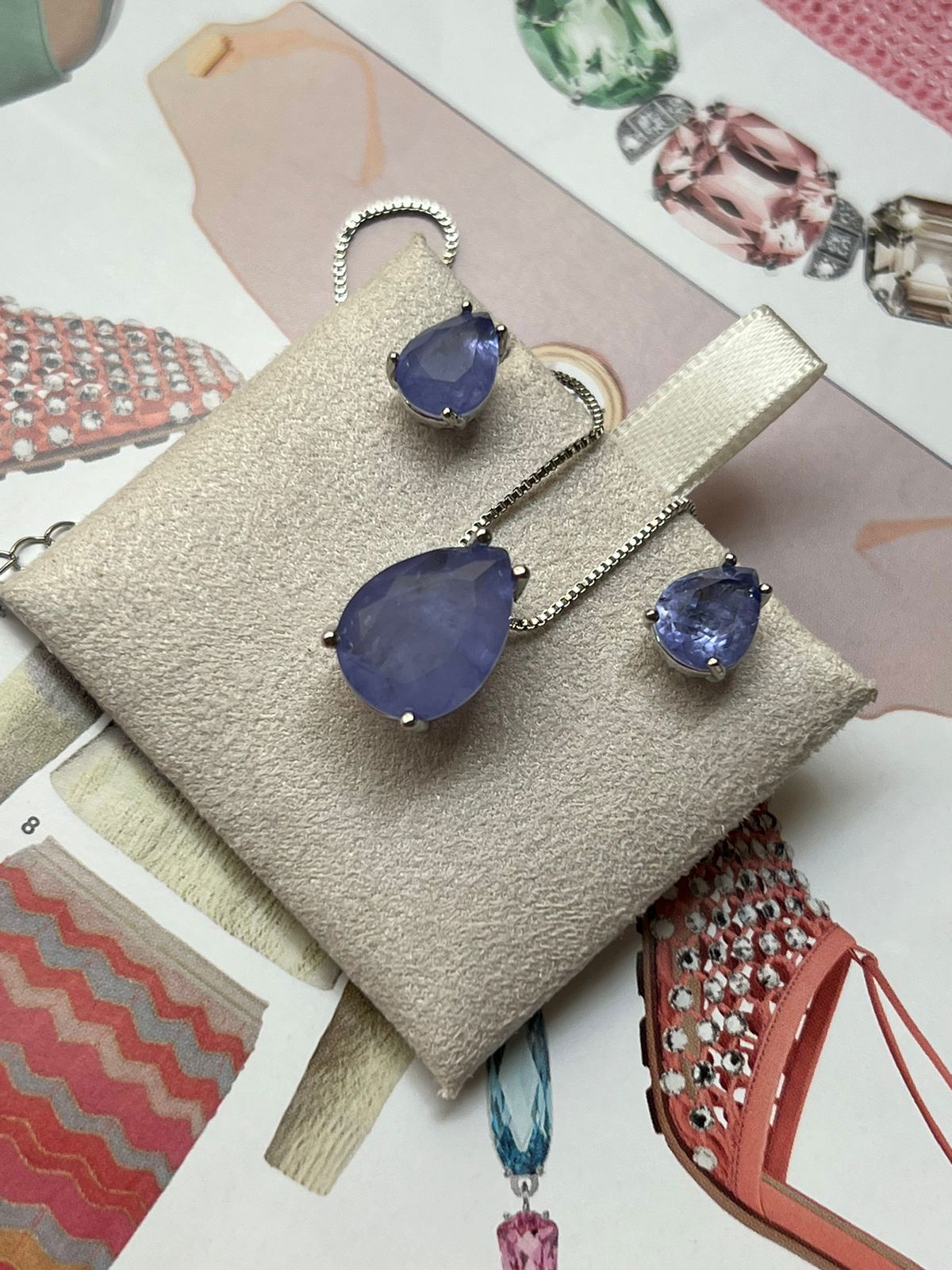 Conjunto Gota Fusion Lavanda em Banho de Ródio Branco