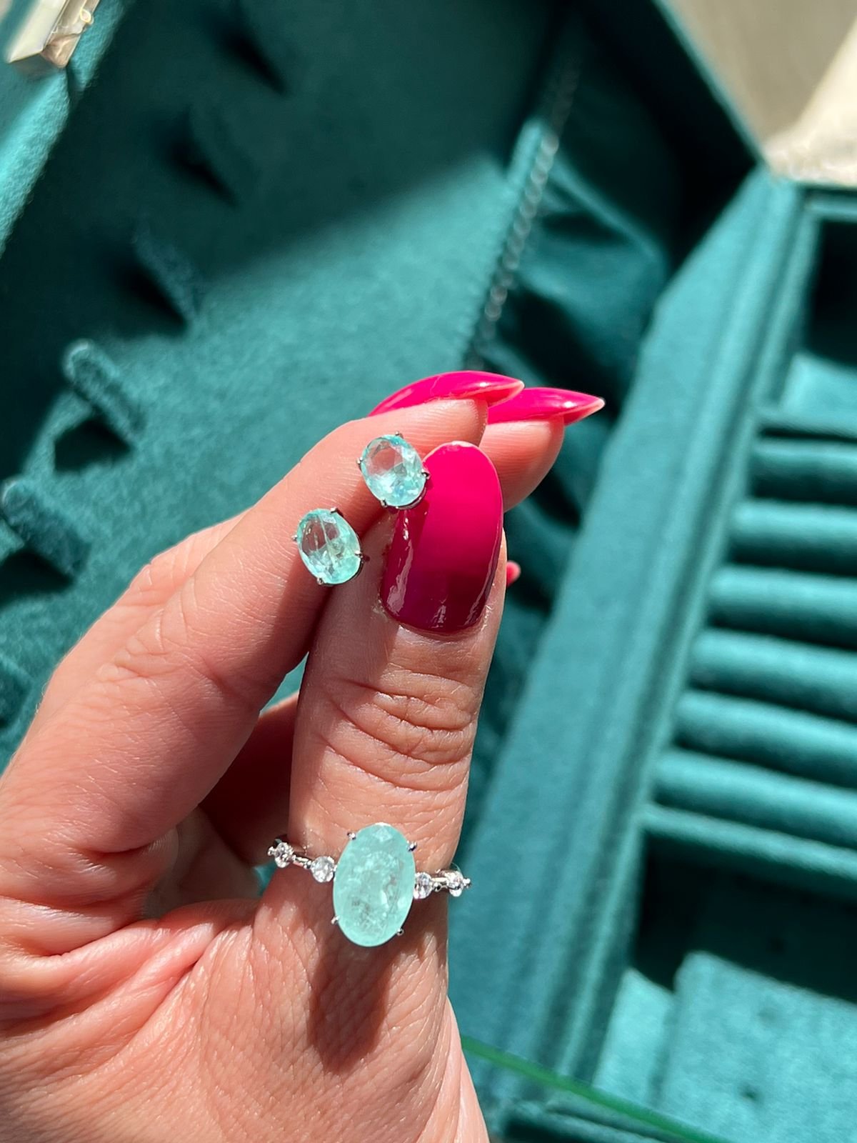 Conjunto Letizia Anel e Brinco com Zircônia Cristal e Topázio Azul em Banho de Ródio Branco