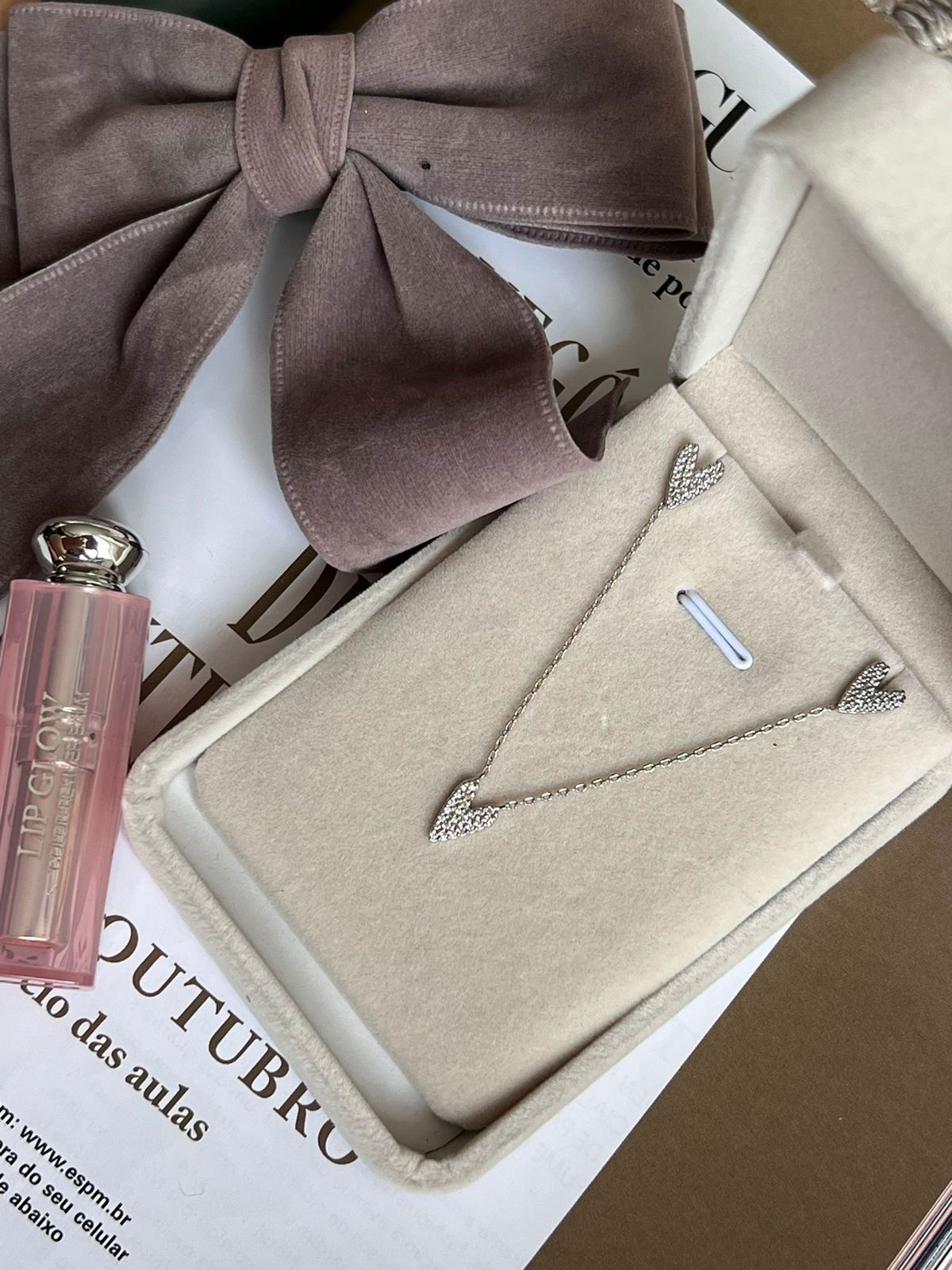 Conjunto Mini Coração Minimalista em Banho de Ródio Branco