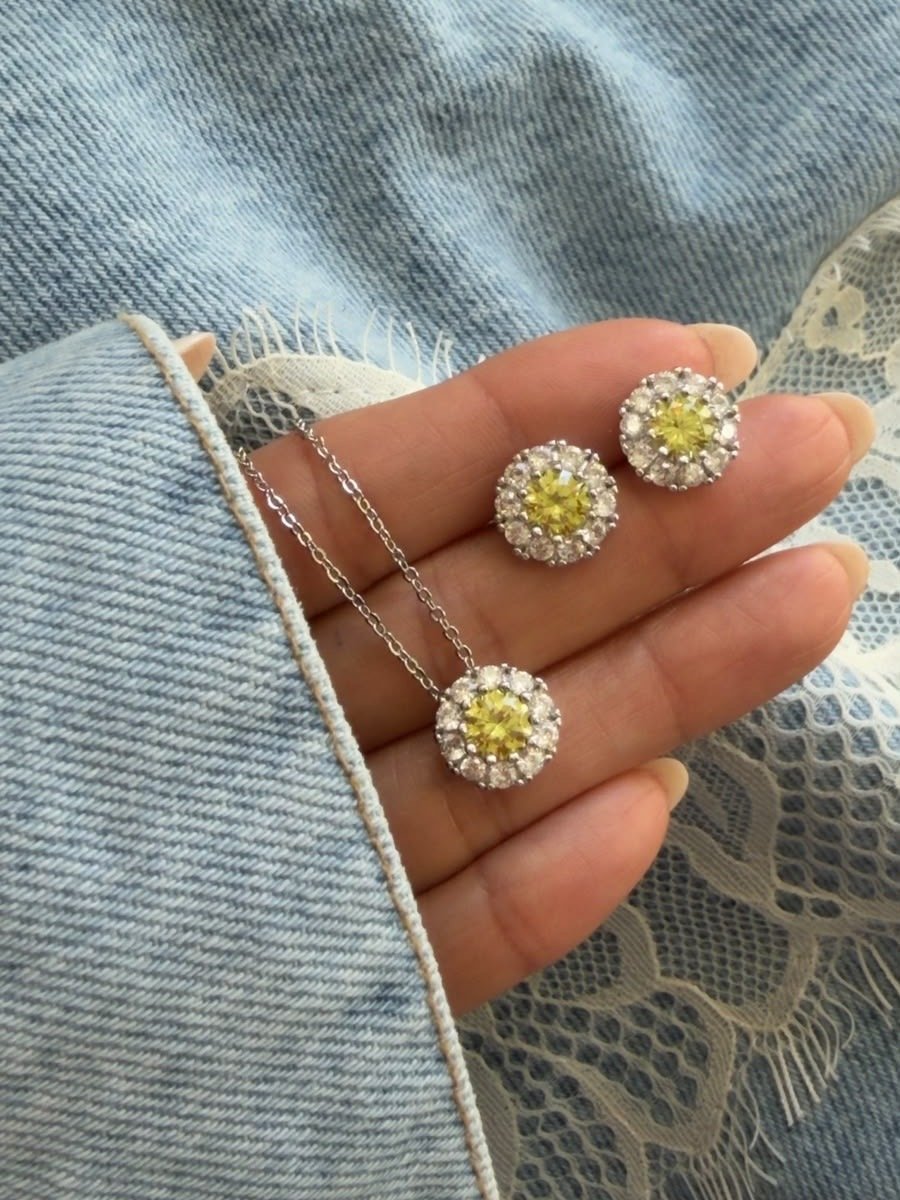 Conjunto Pavê com Zircônia Cristal e Lima em Banho de Ródio Branco