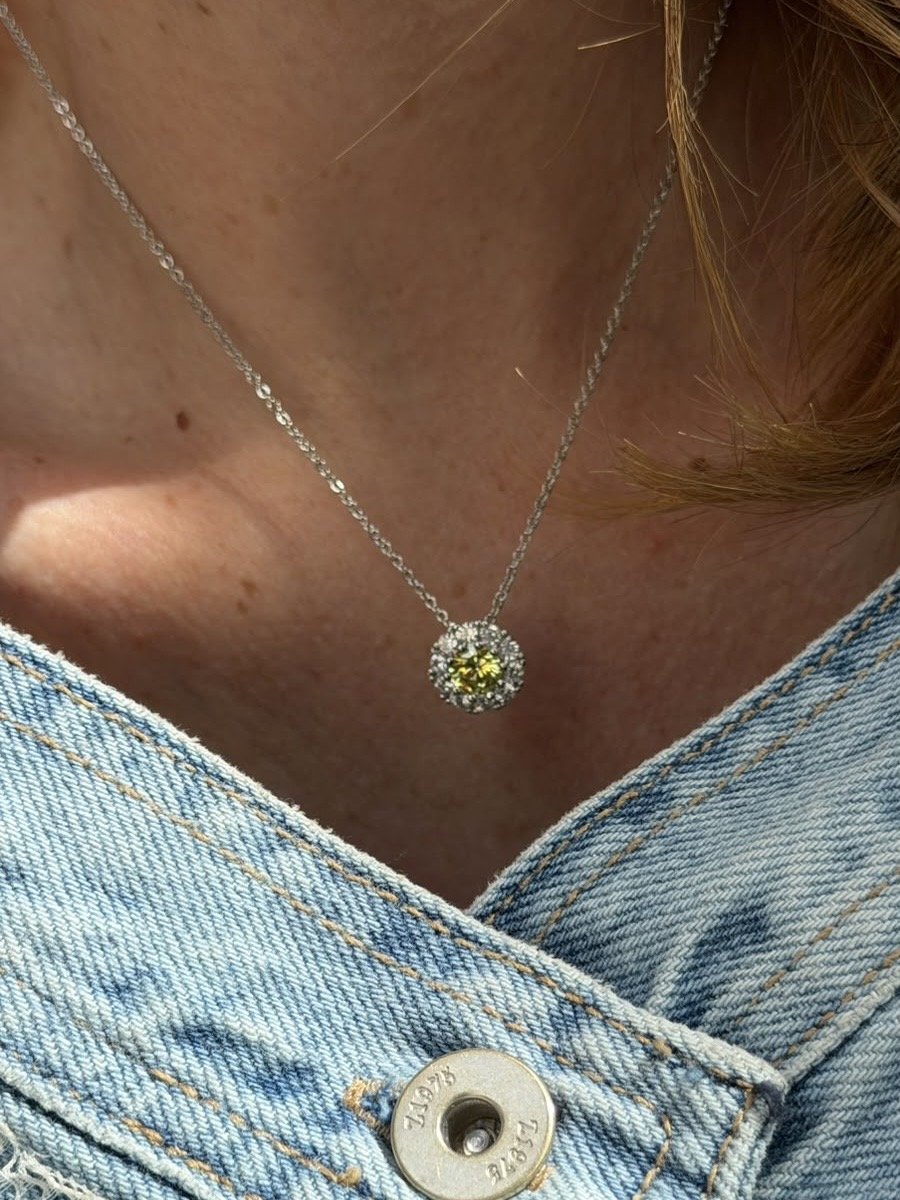 Conjunto Pavê com Zircônia Cristal e Lima em Banho de Ródio Branco