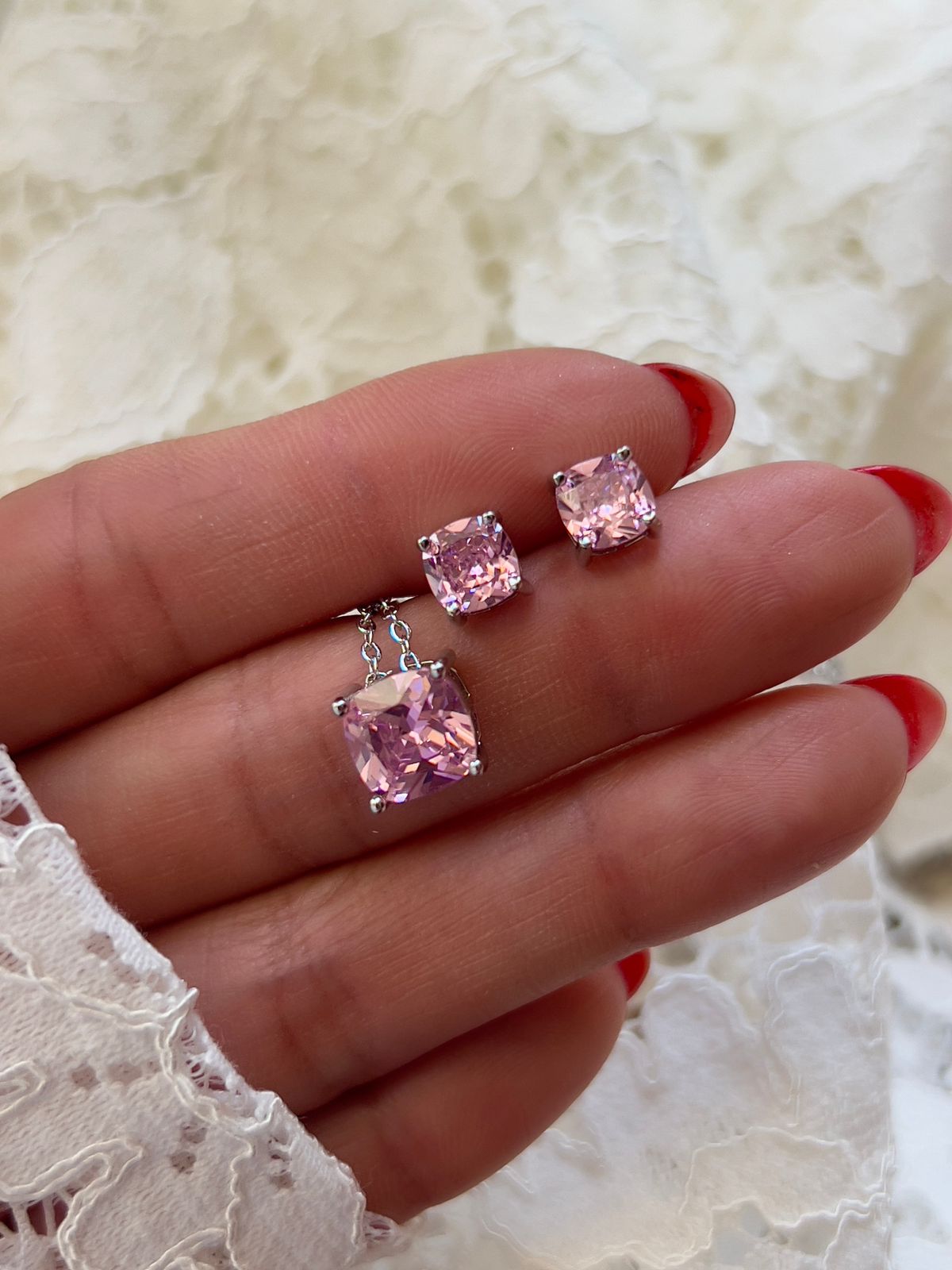 Conjunto Quadrado Zircônia Rosa Claro em Banho de Ródio Branco