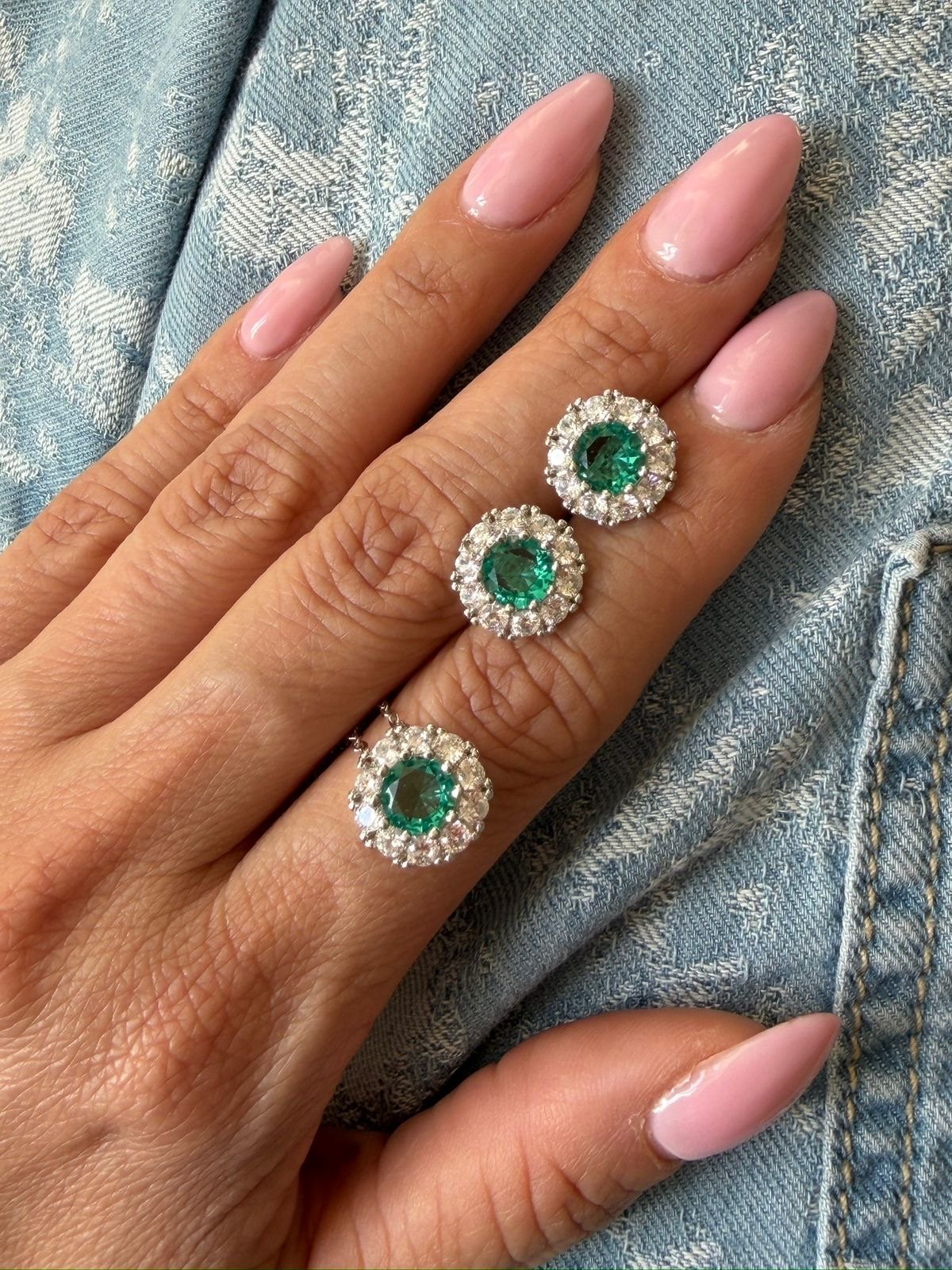 Conjunto Redondo com Zircônia Cristal e Turmalina em Banho de Ródio