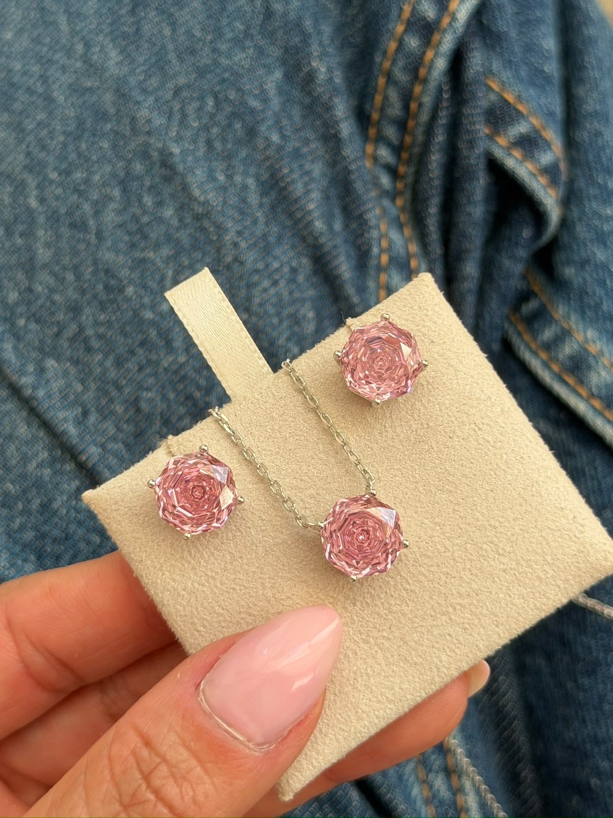 Conjunto “Rose Cut” Zircônia Cristal Rosa Claro 10mm em Banho de Ródio Branco