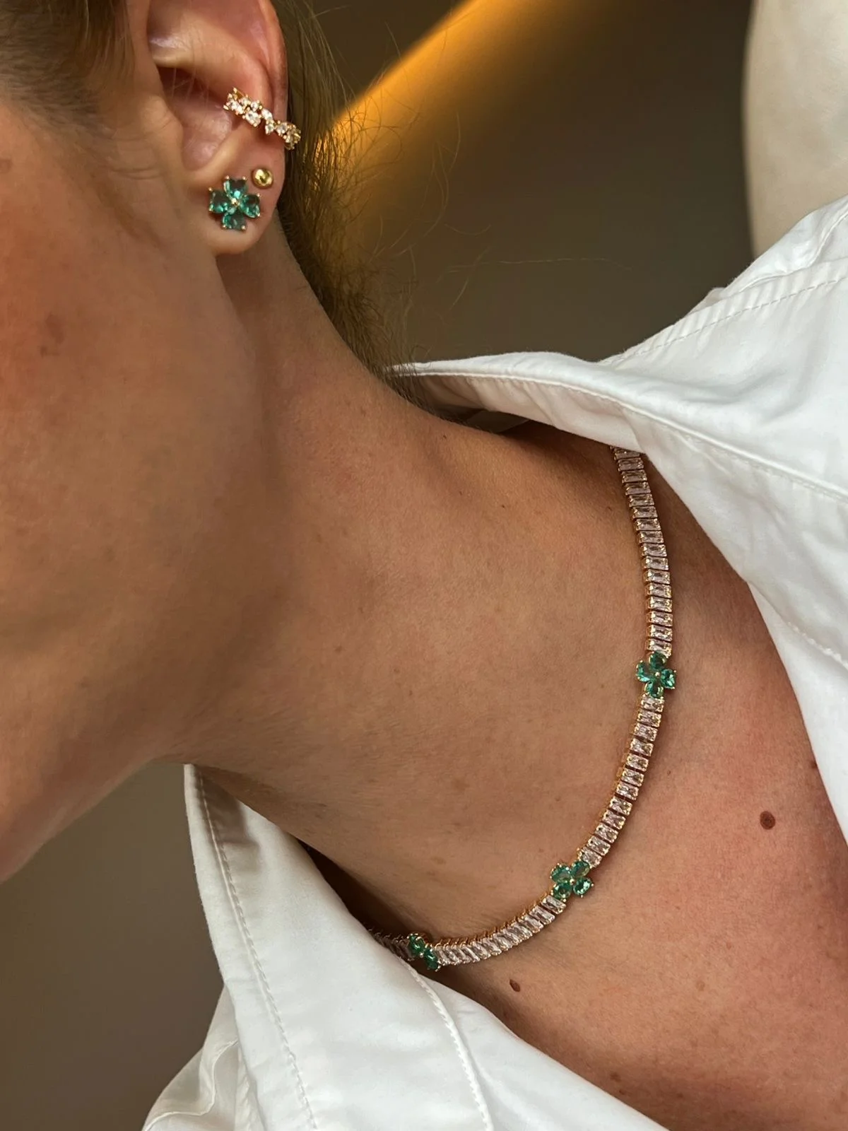 Conjunto Trevo com Zircônia Cristal e Turmalina (Fecho Joia) em Banho de Ouro