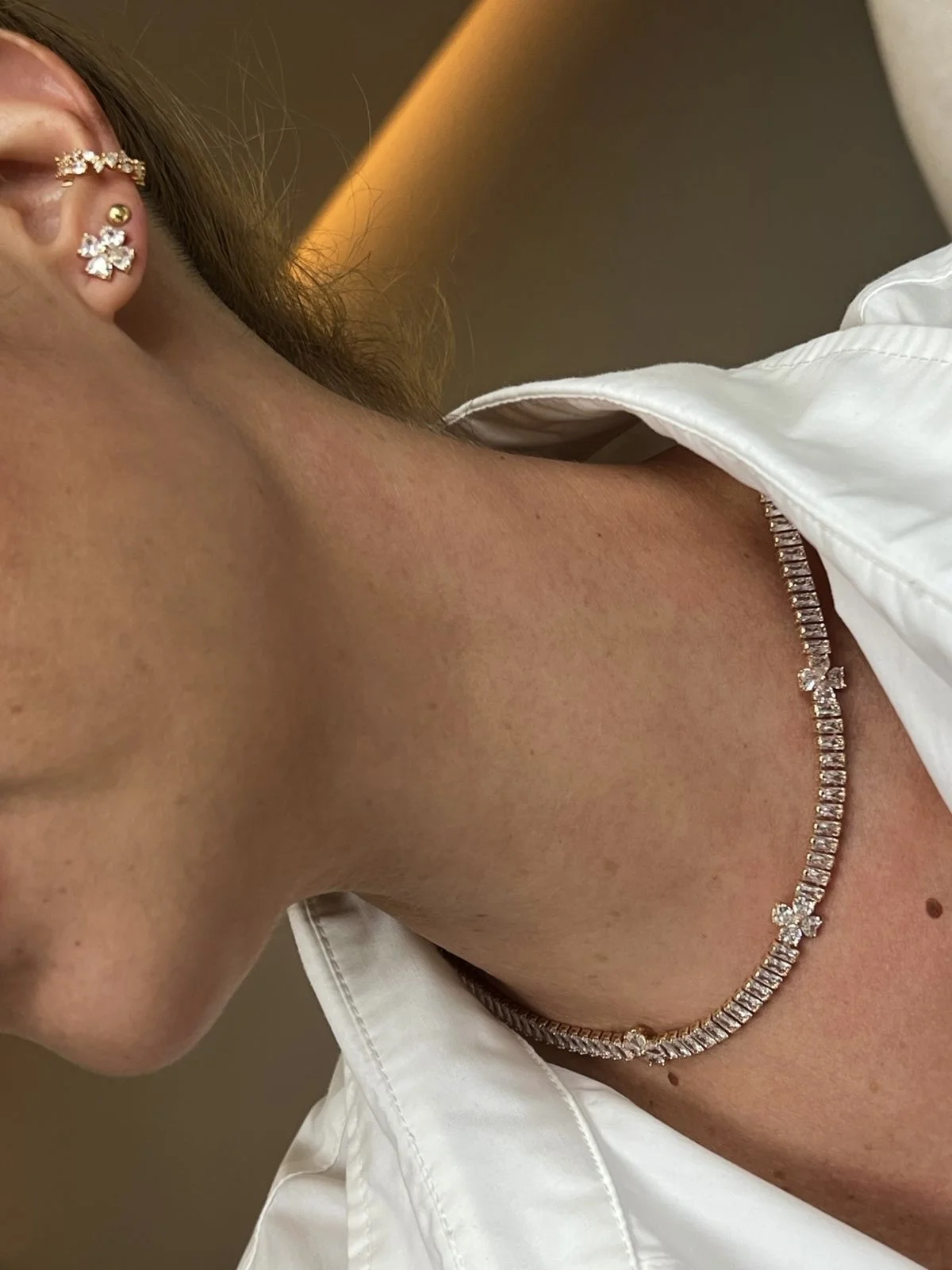 Conjunto Trevo com Zircônia Cristal (Fecho Joia) em Banho de Ouro