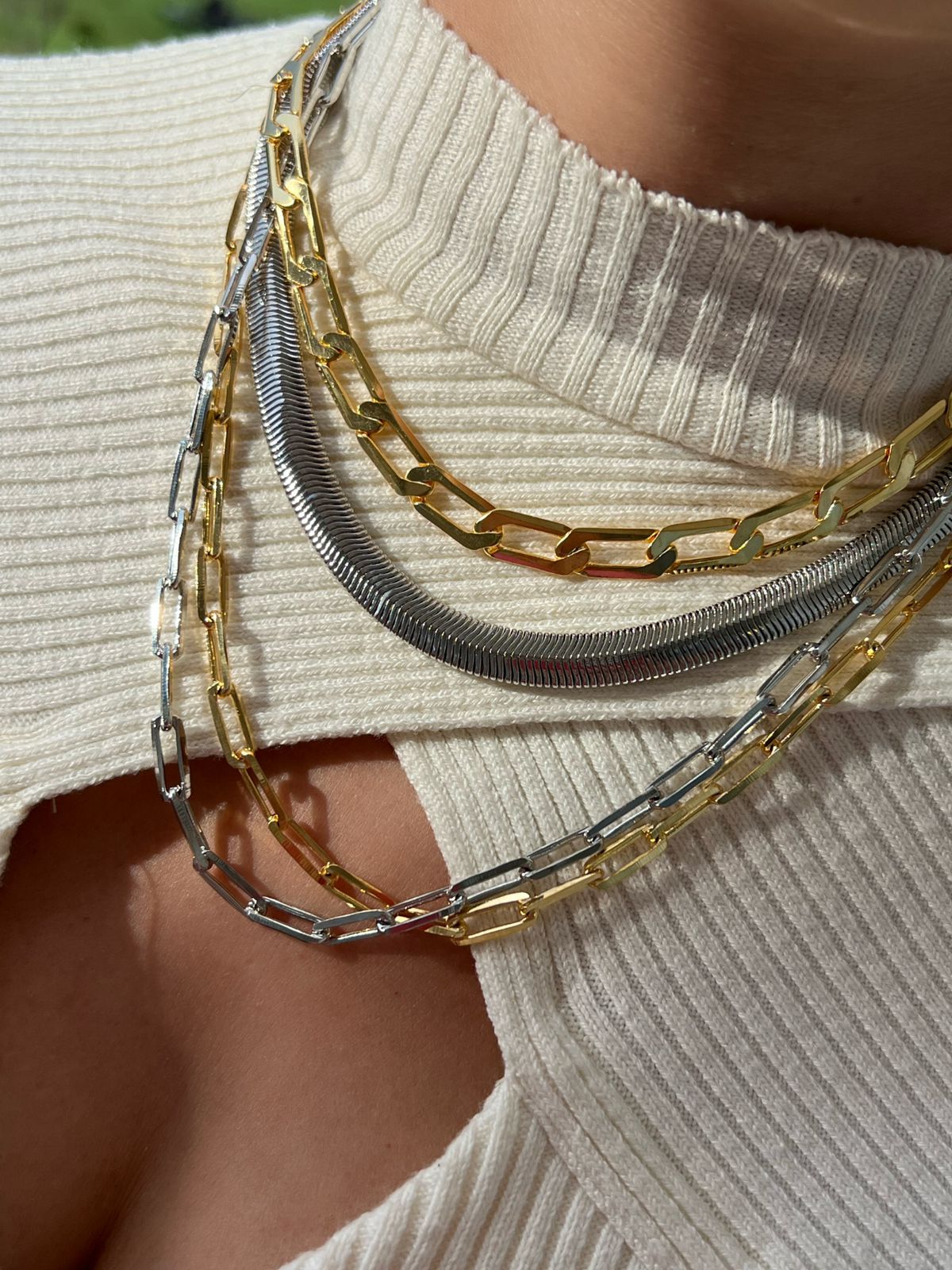 Colar Corrente Cartier em Banho de Ouro