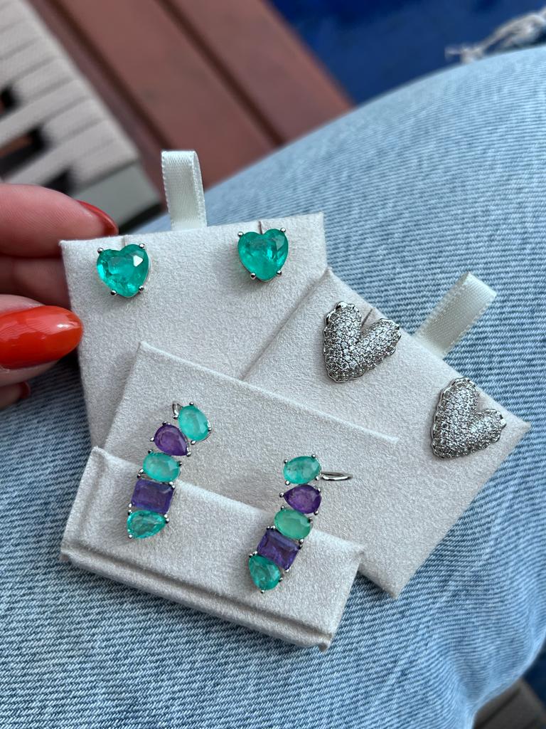 Brinco Coração com Zircônia Cristal em Banho de Ródio Branco