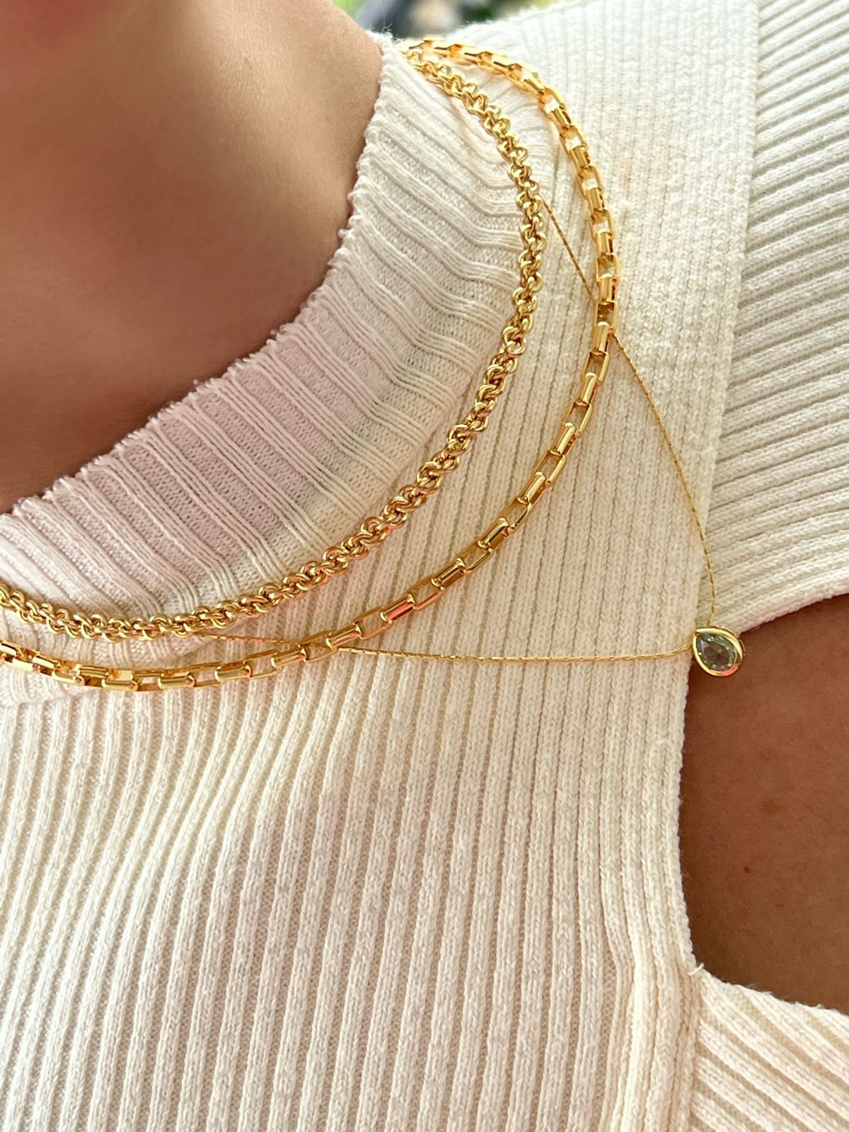 Choker com Gotinha Água-marinha em Banho de Ouro