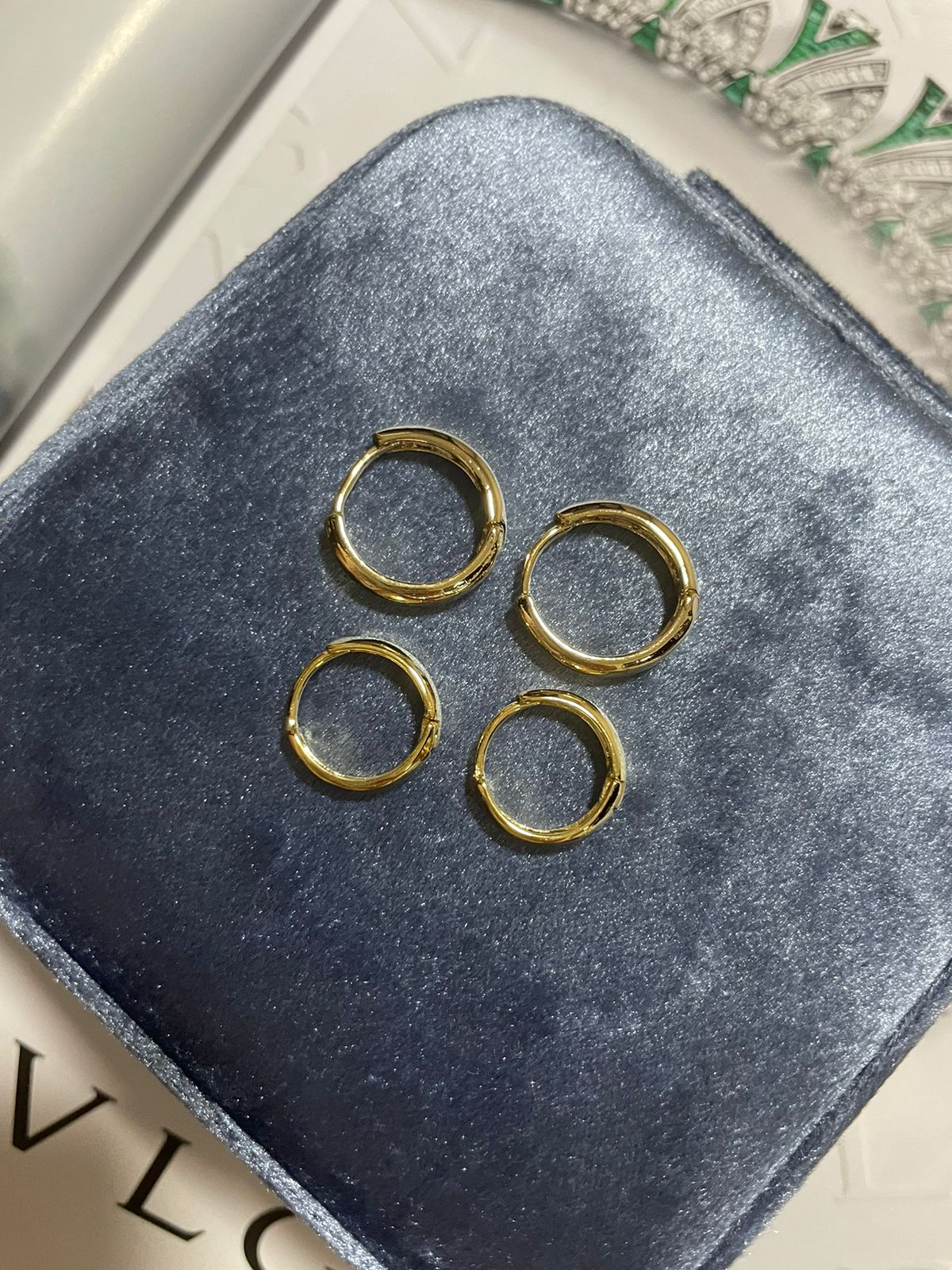 Duplinha Argolinha Lisa (Clik) em Banho de Ouro