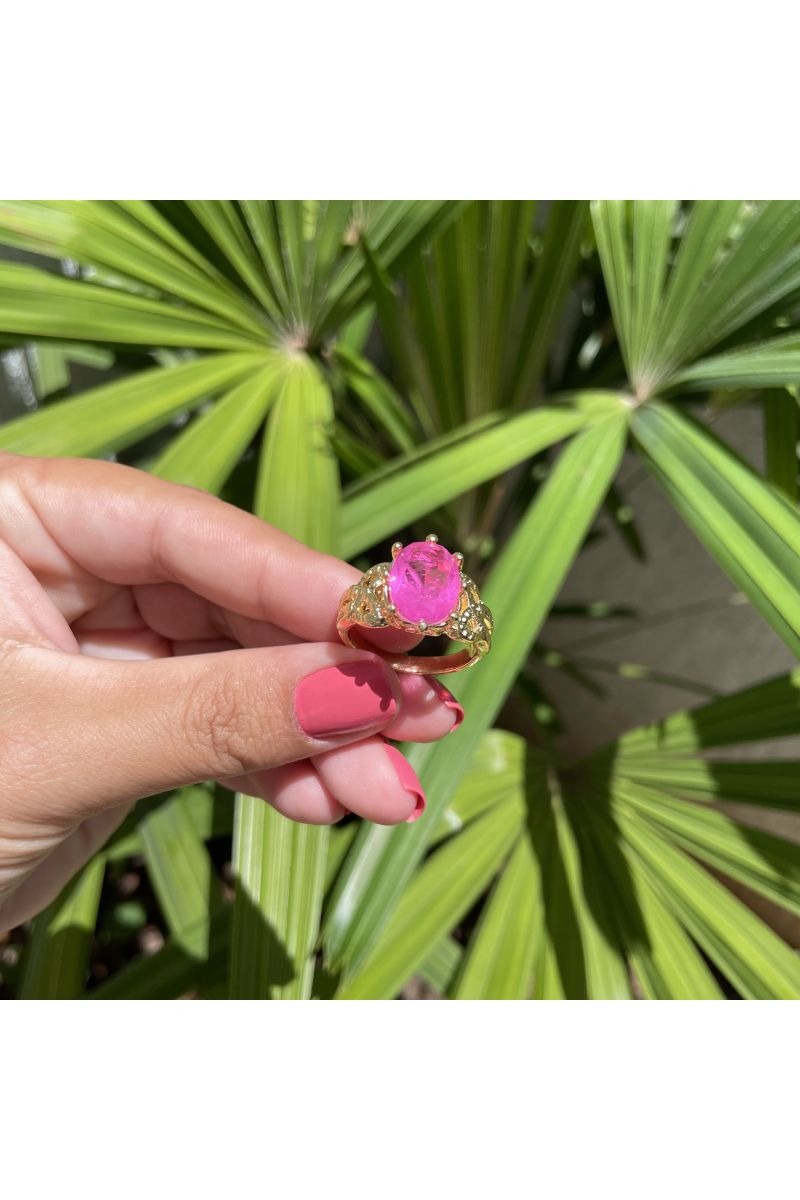 Anel com Pedra Oval Fusion Fúcsia em Banho de Ouro