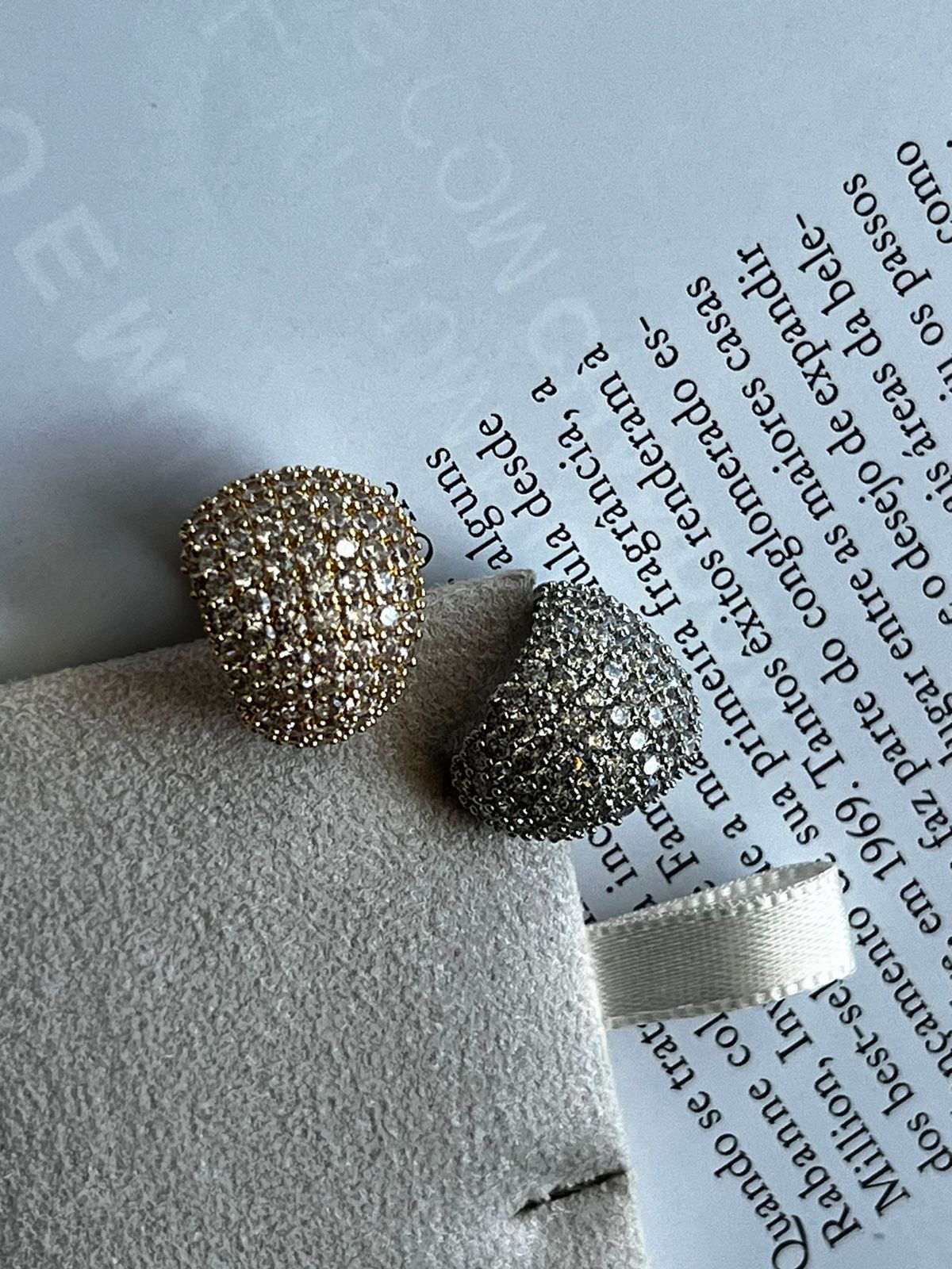 Piercing Fake com Zircônia Cristal em Banho de Ouro