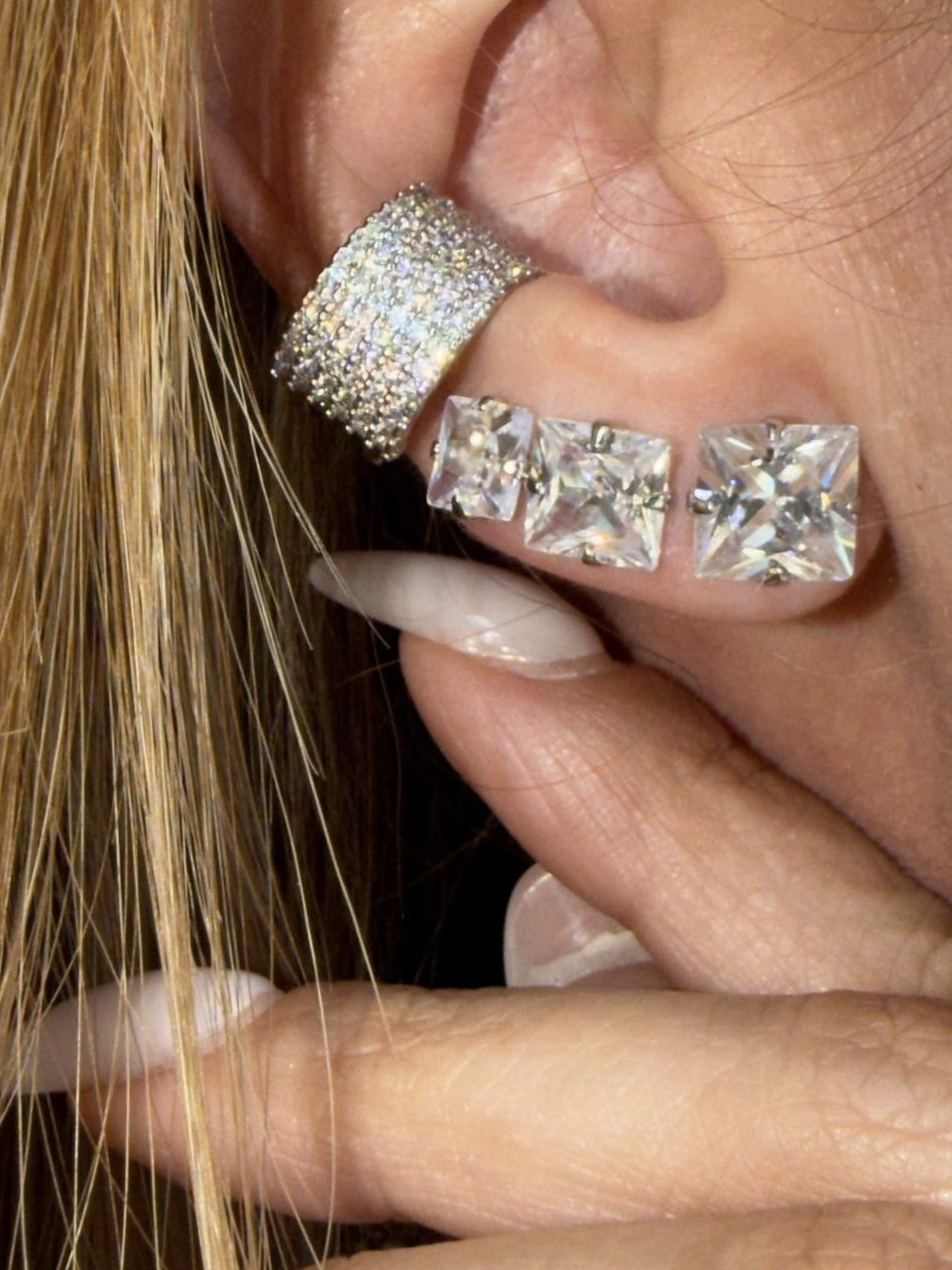 Piercing Fake 6 Fileiras em Banho de Ródio Branco