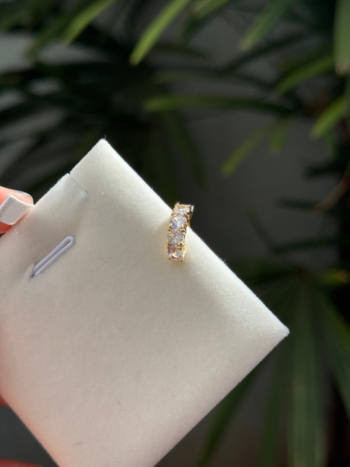 Piercing Fake com Zircônia Cristal 4mm em Banho de Ouro