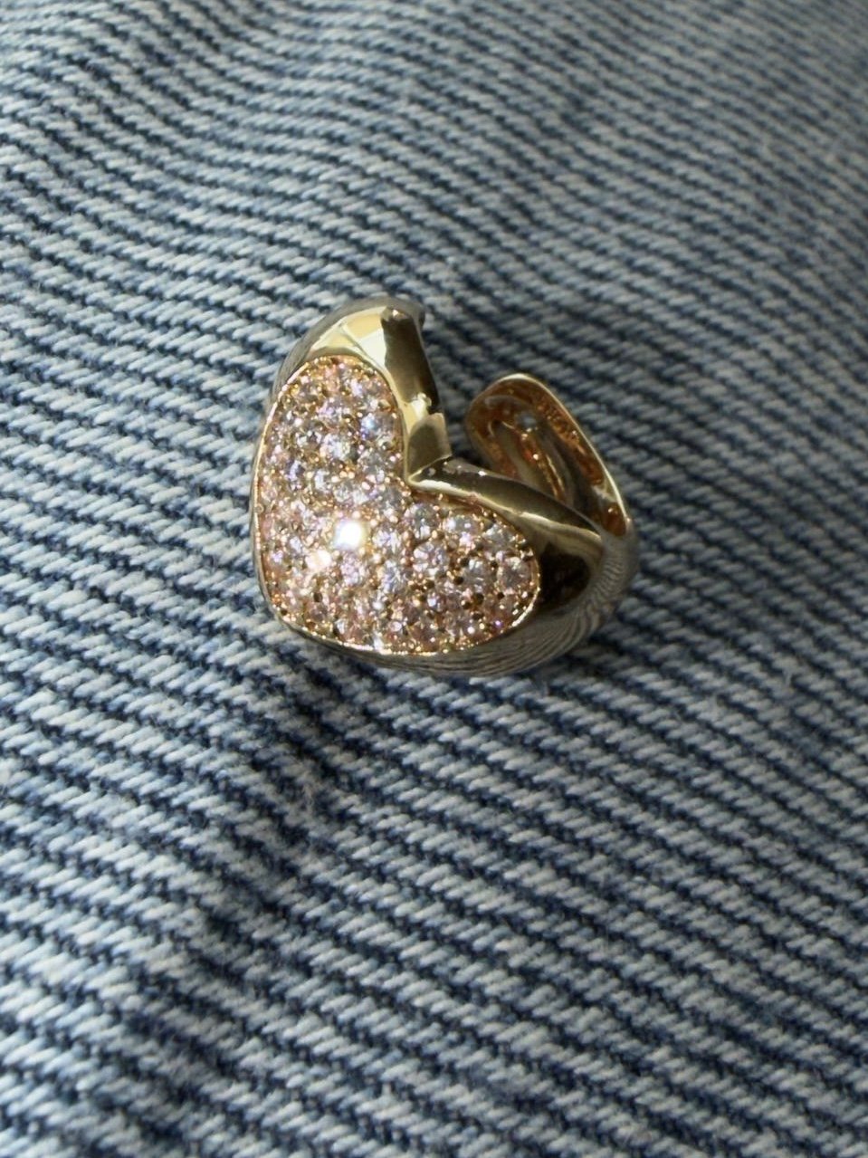 Piercing Fake Coração com Zircônia Cristal em Banho de Ouro
