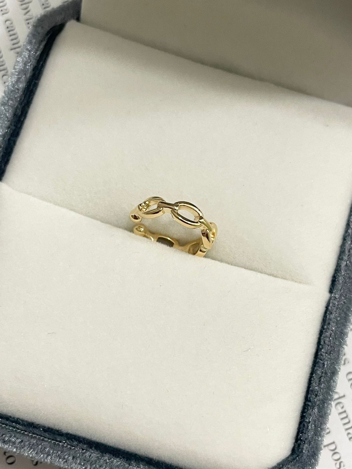 Piercing Fake Corrente em Banho de Ouro