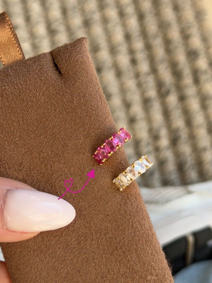Piercing Fake Zircônia Oval Pink em Banho de Ouro