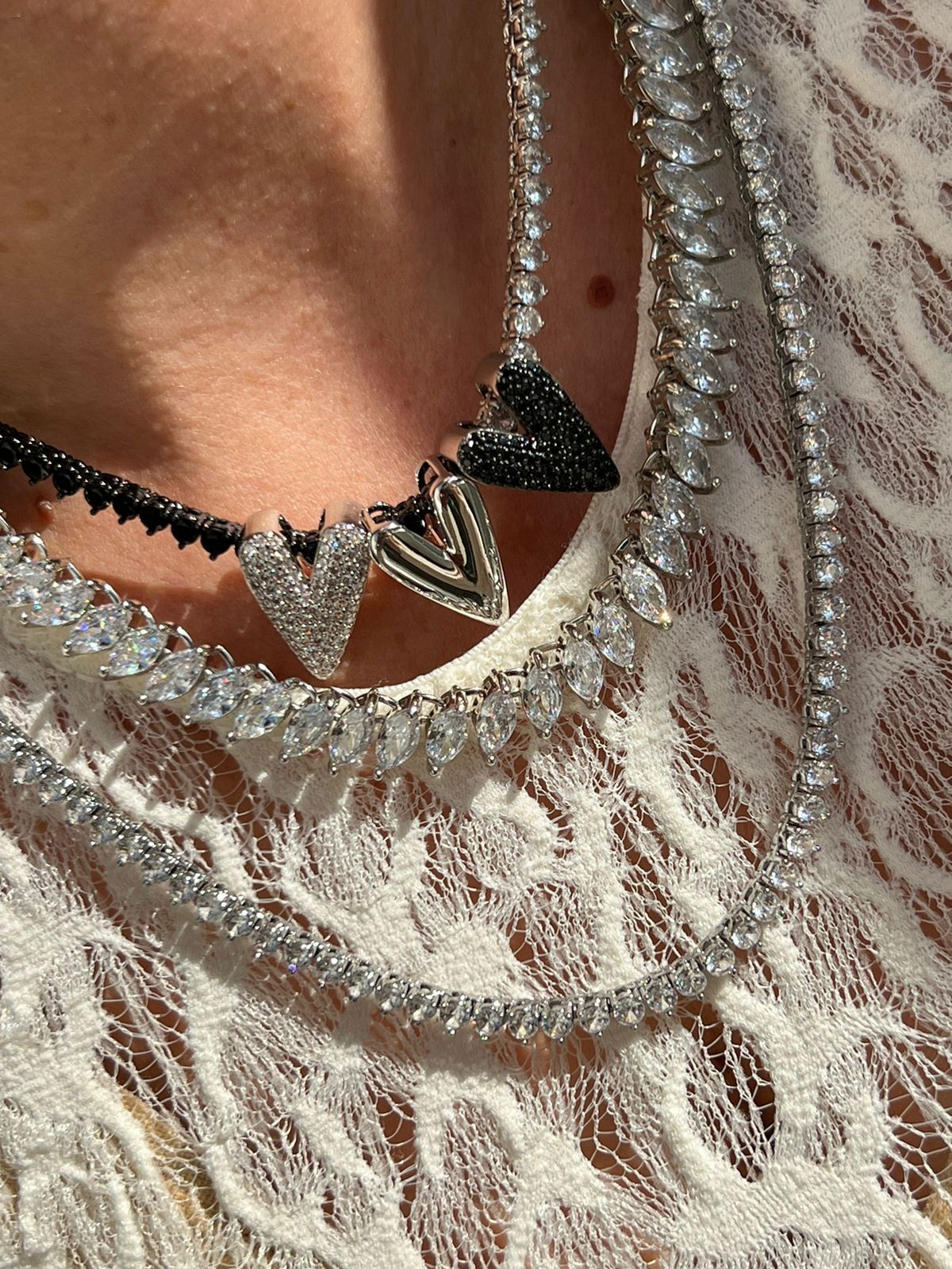 Pingente Coração com Zircônia Black em Banho de Ródio Branco