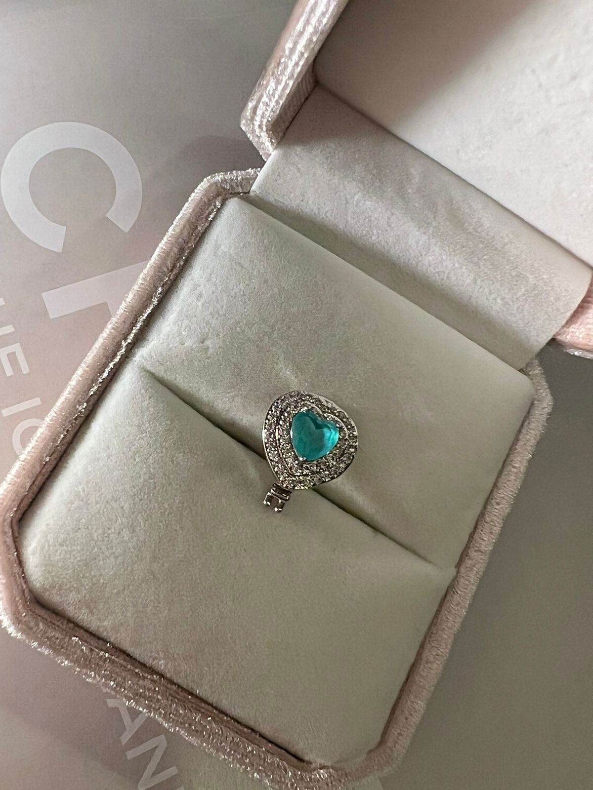 Pingente Coração com Zircônia Cristal e Turmalina Leitosa ( Para Pulseira ) em Banho de Ródio Branco