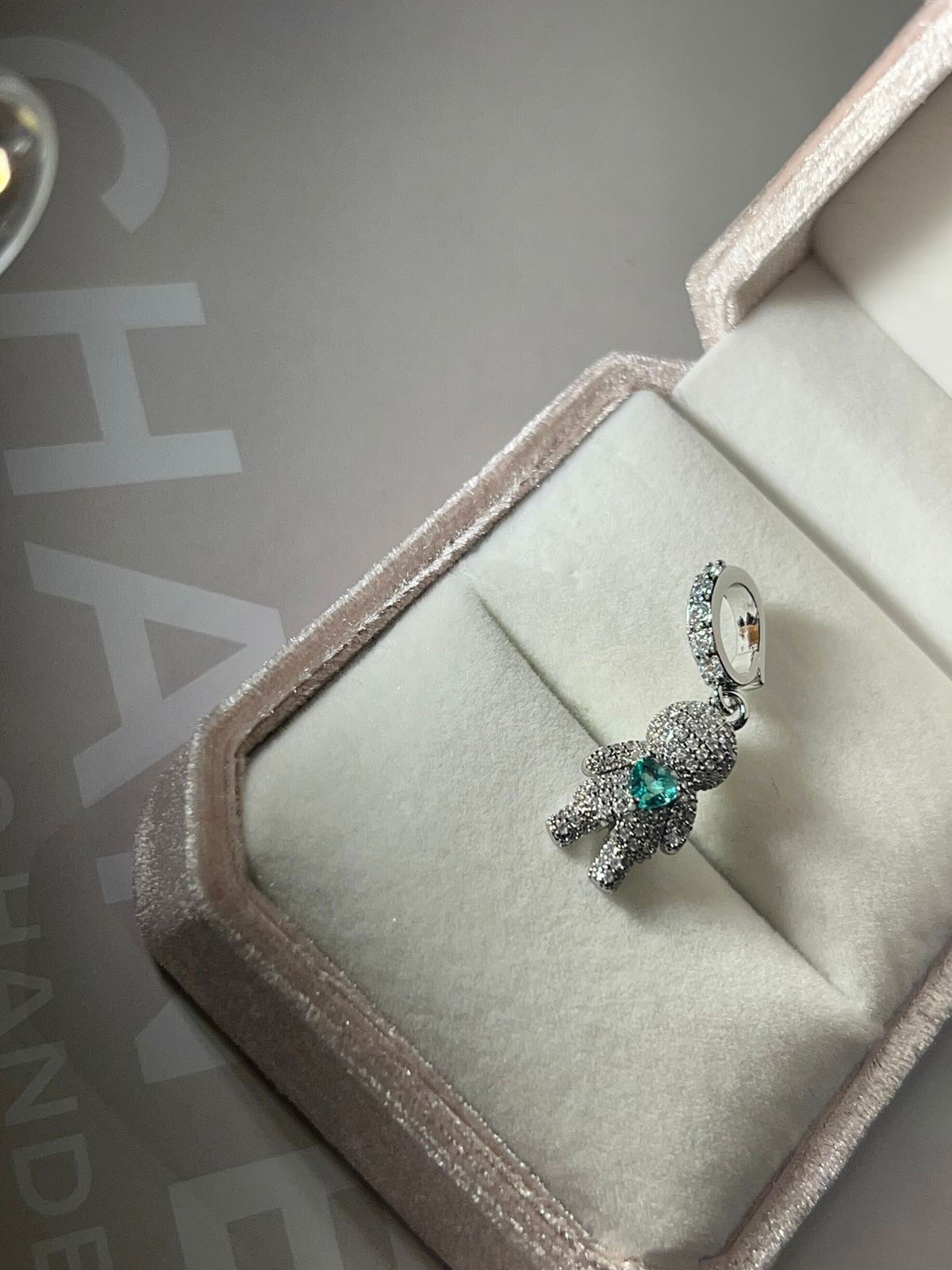 Pingente Menino com Zircônia Cristal e Turmalina em Banho de Ródio Branco