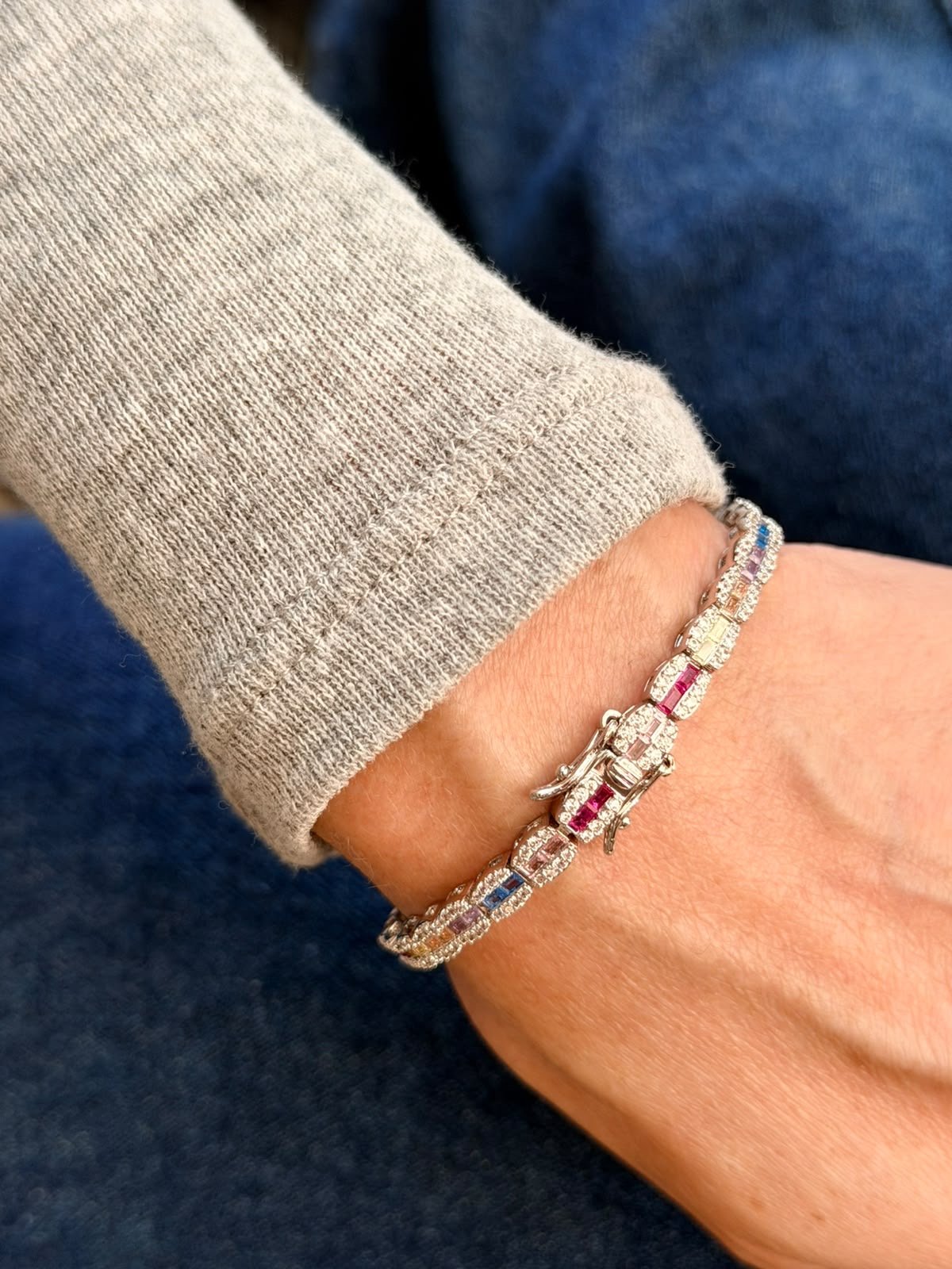 Pulseira Riviera com Zircônia Cristal e Baguete Colorida (Fecho joia) em Banho de Ródio Branco
