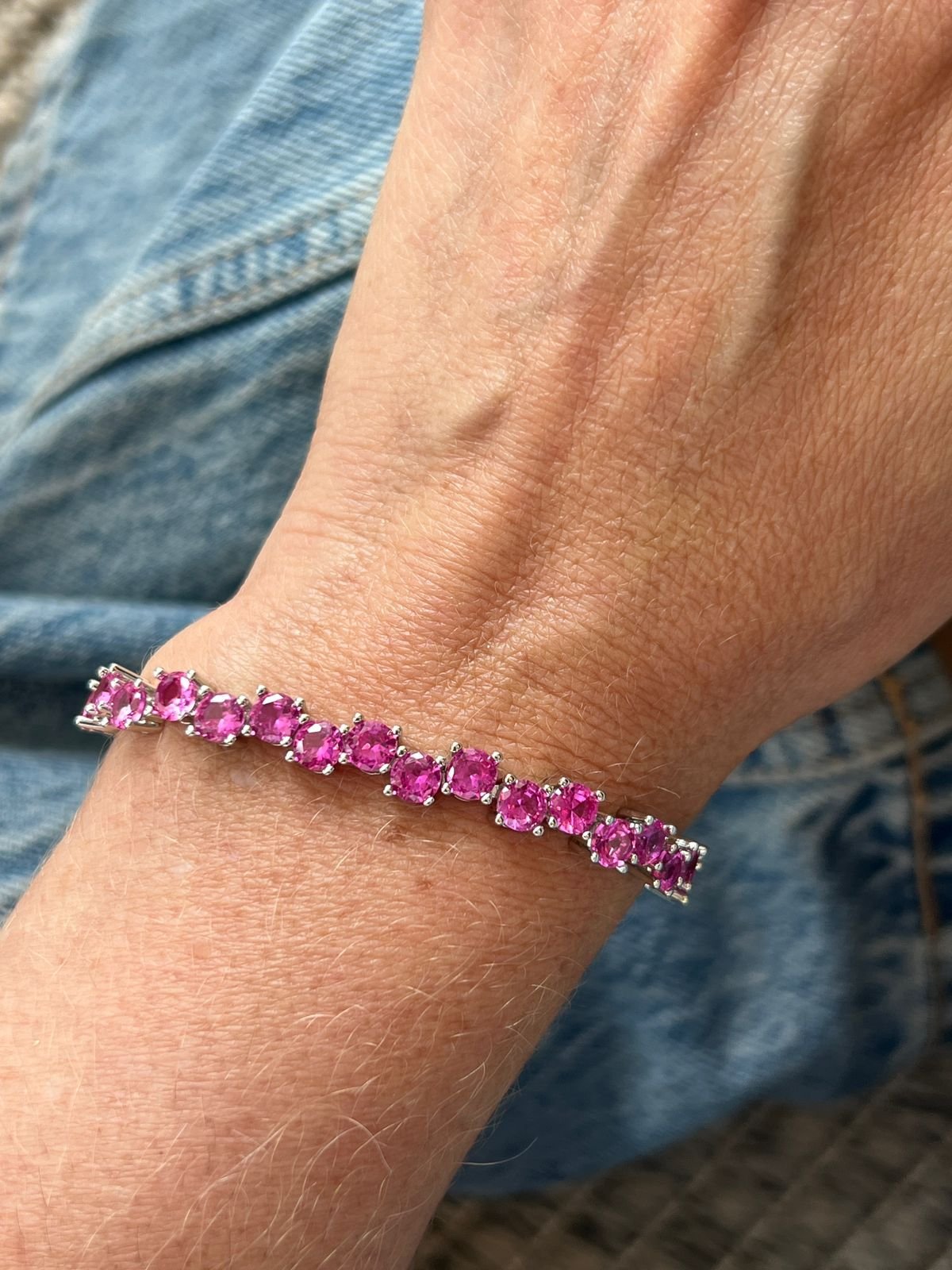 Pulseira Riviera com Zircônia Pink (Fecho Joia) em Banho de Ródio Branco