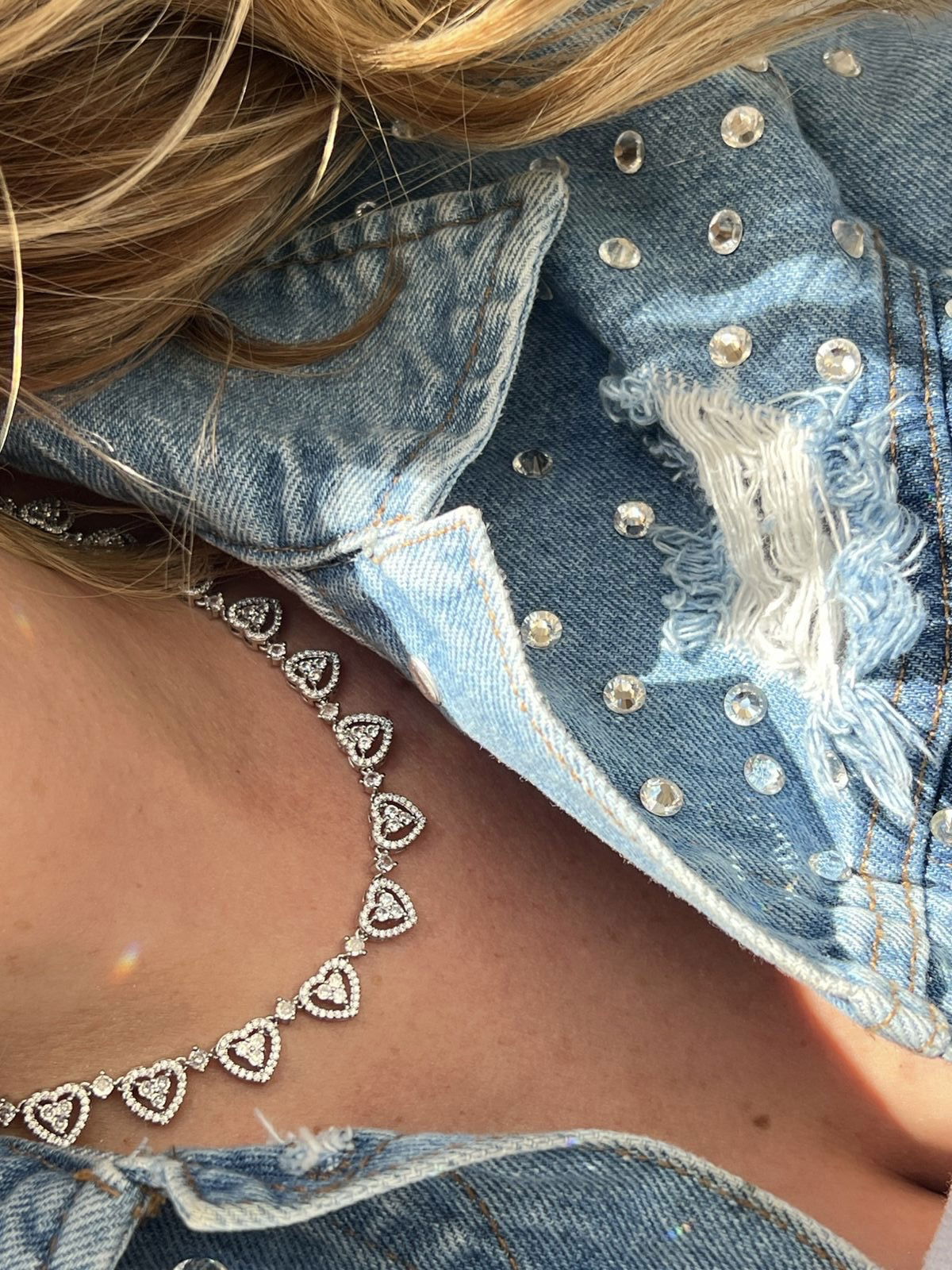 Riviera + Brinco Coração com Zircônia Cristal em Banho de Ródio Branco