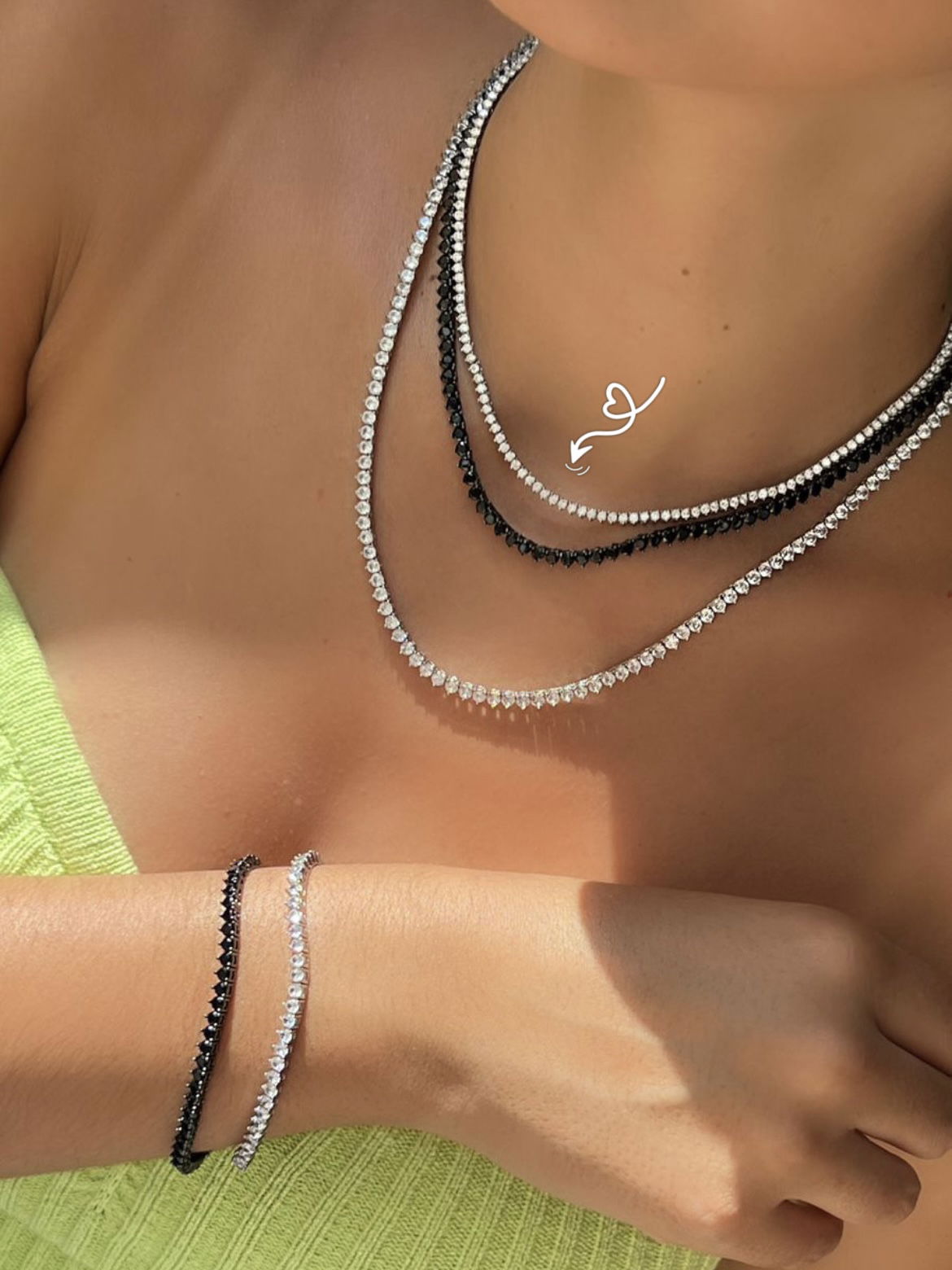 Riviera 3 Pontas com Zircônia Cristal ( Fecho Joia) em Banho de Ródio Branco