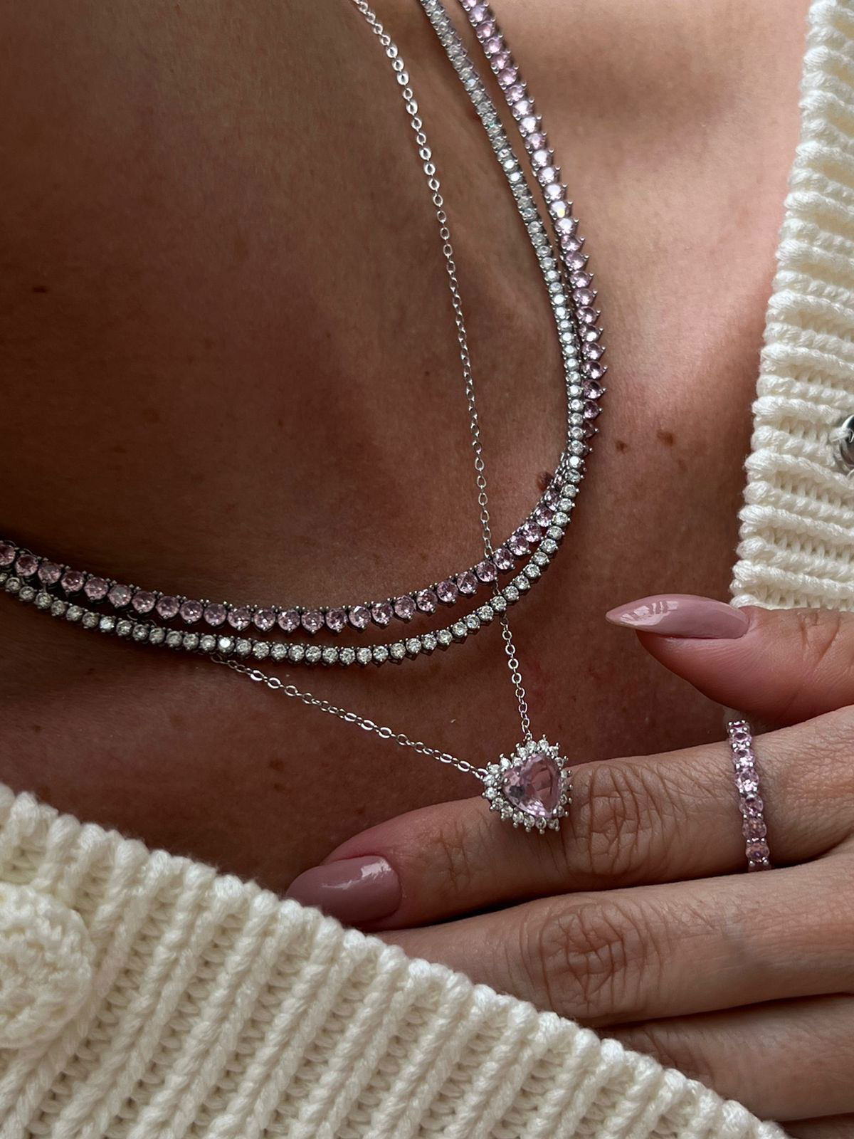 Riviera 3 Pontas com Zircônia Cristal 2mm (Fecho Joia) em Banho de Ródio Branco