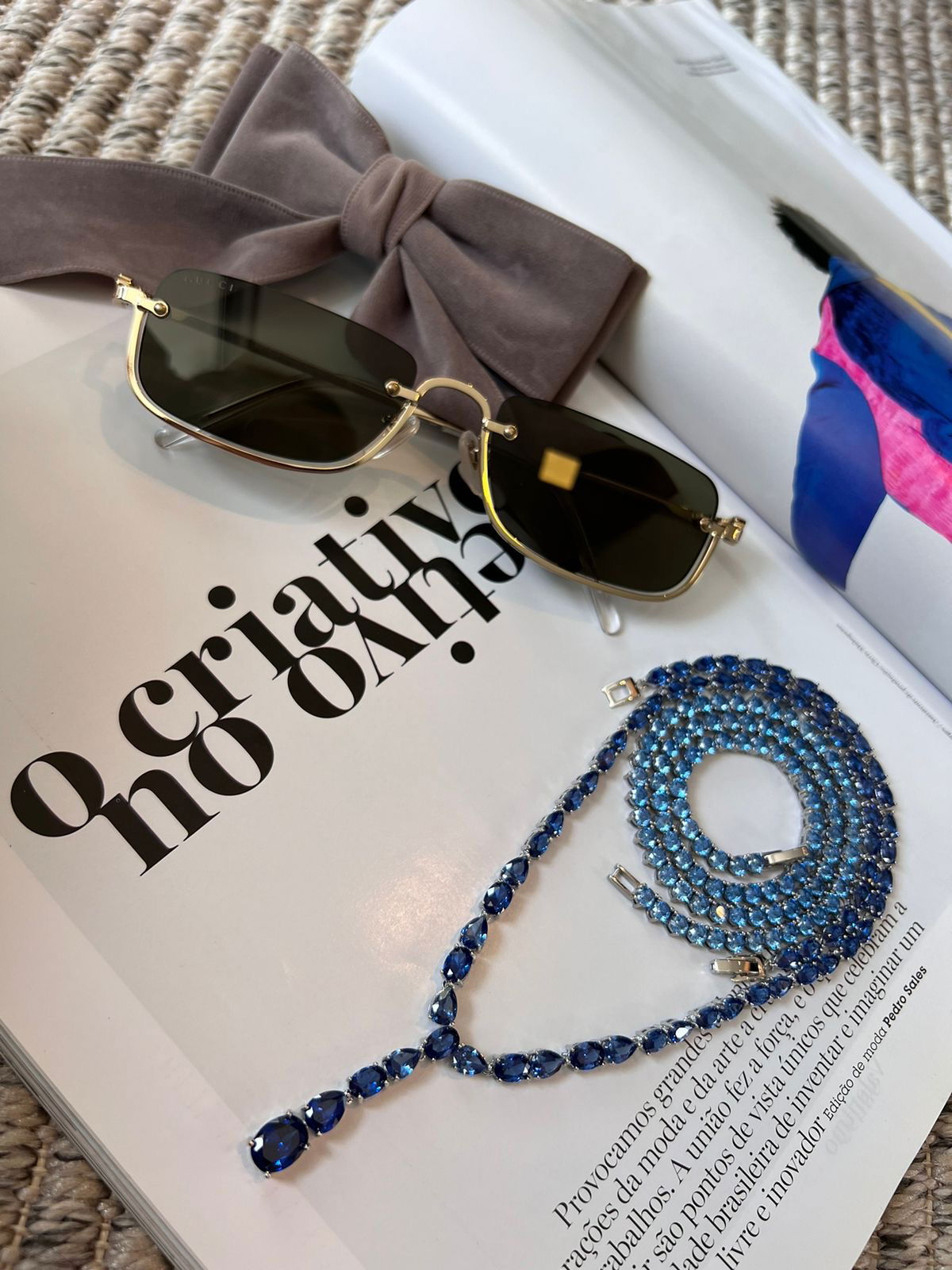 Riviera 3 Pontas com Zircônia Espinélio Azul ( Fecho Joia ) em Banho de Ródio Branco