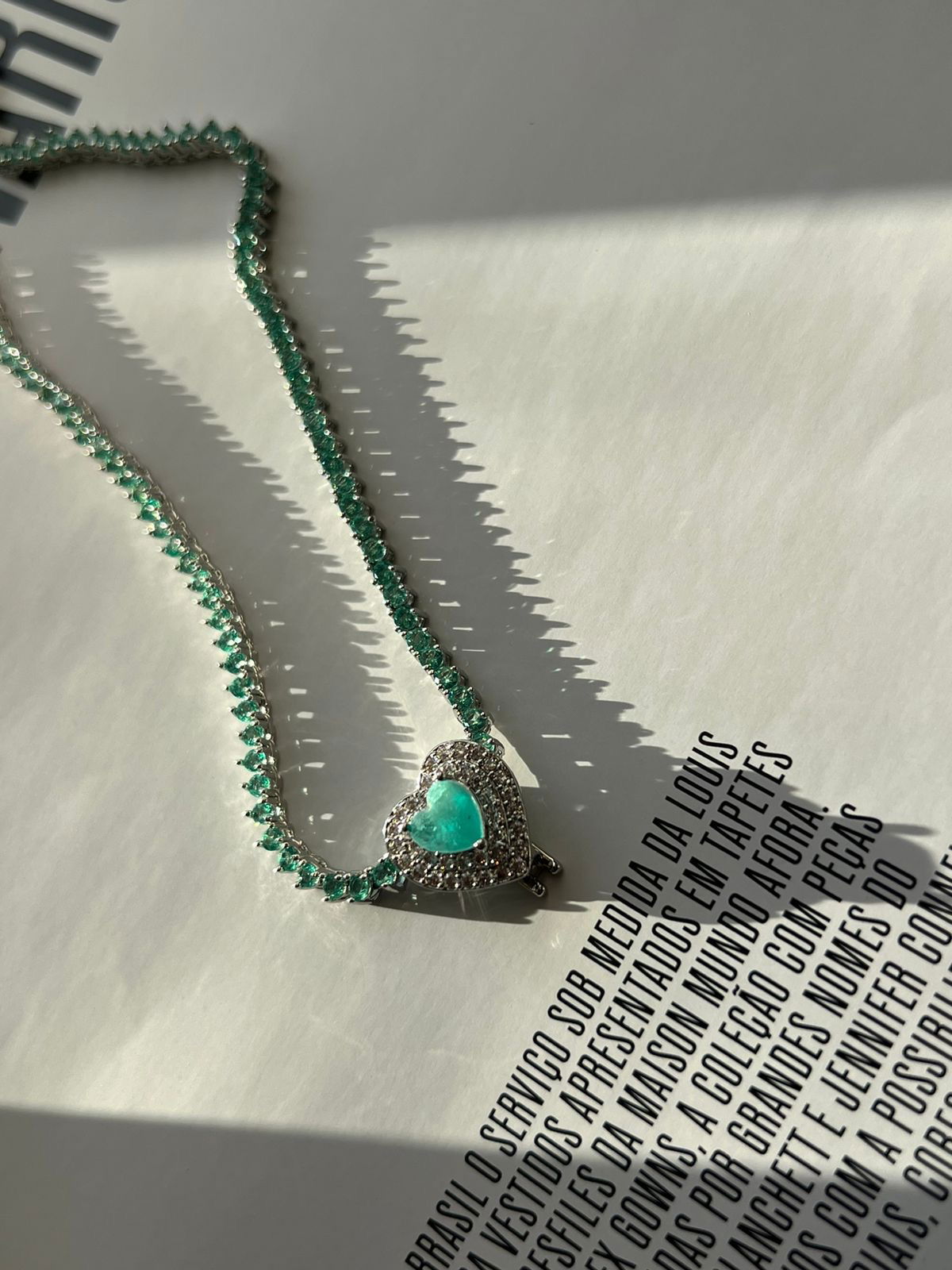 Riviera 3 pontas Zircônia Turmalina (Fecho Joia) em Banho de Ródio Branco