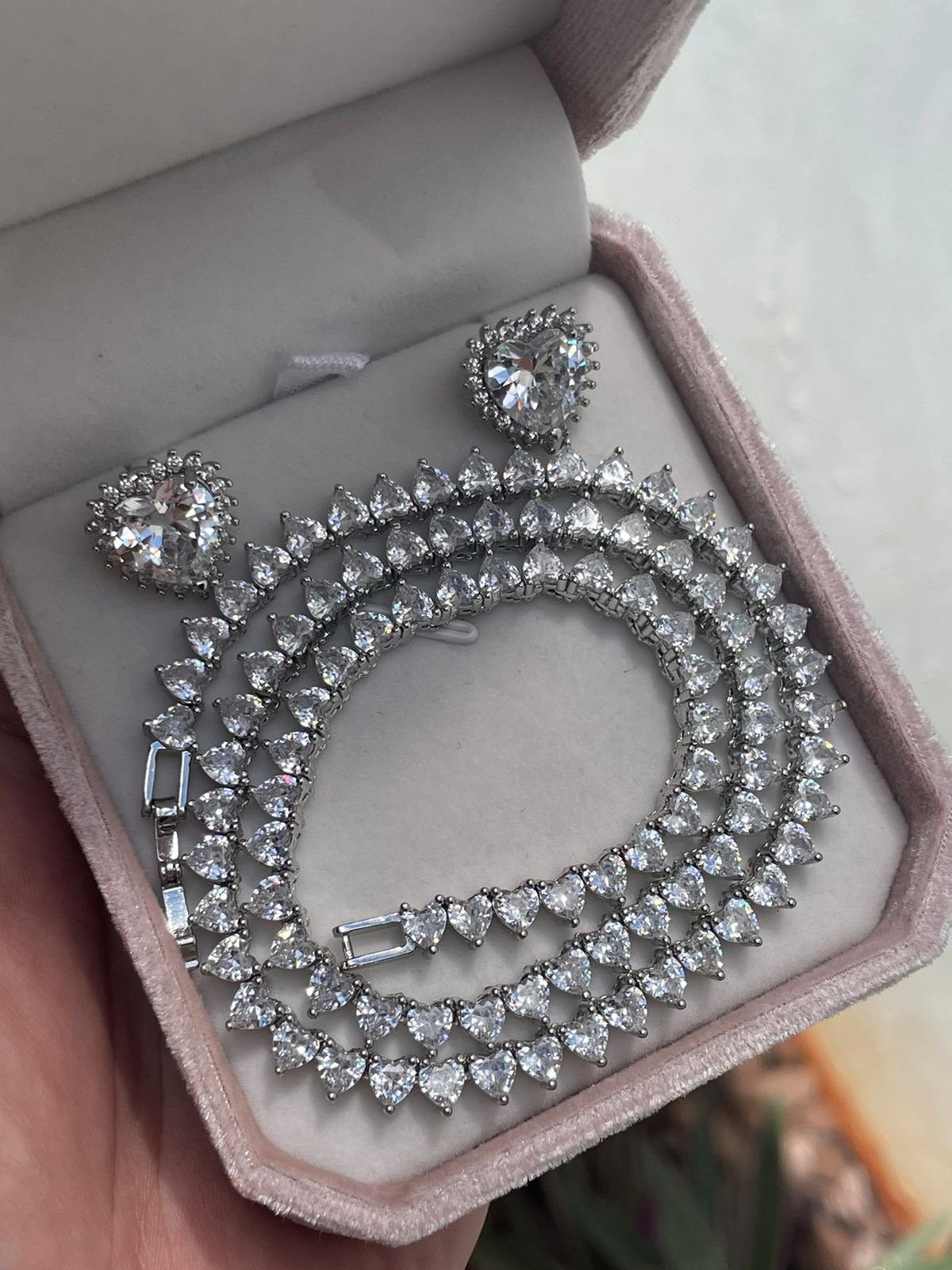 Riviera com Coração Cristal (Fecho Joia) em Banho de Ródio Branco