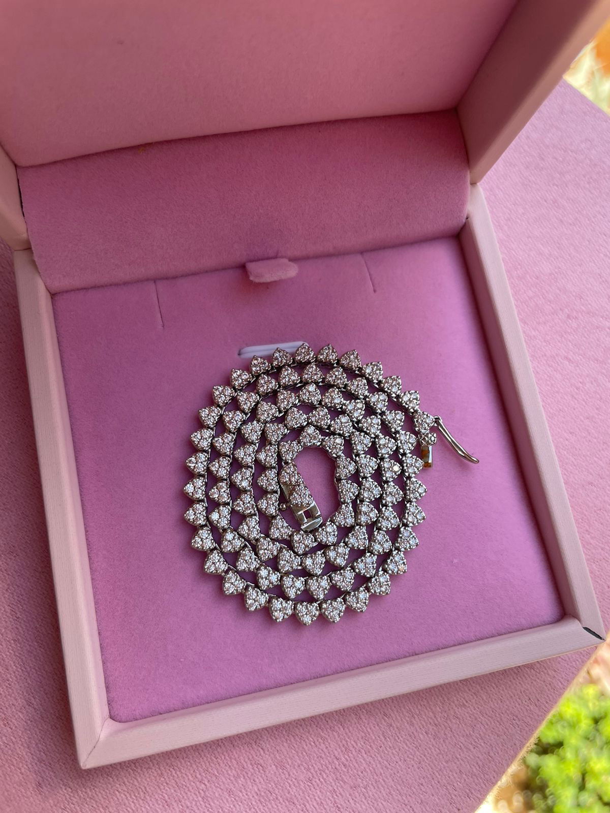 Riviera com Mini Corações com Zircônia (Fecho Joia) em Banho de Ródio Branco