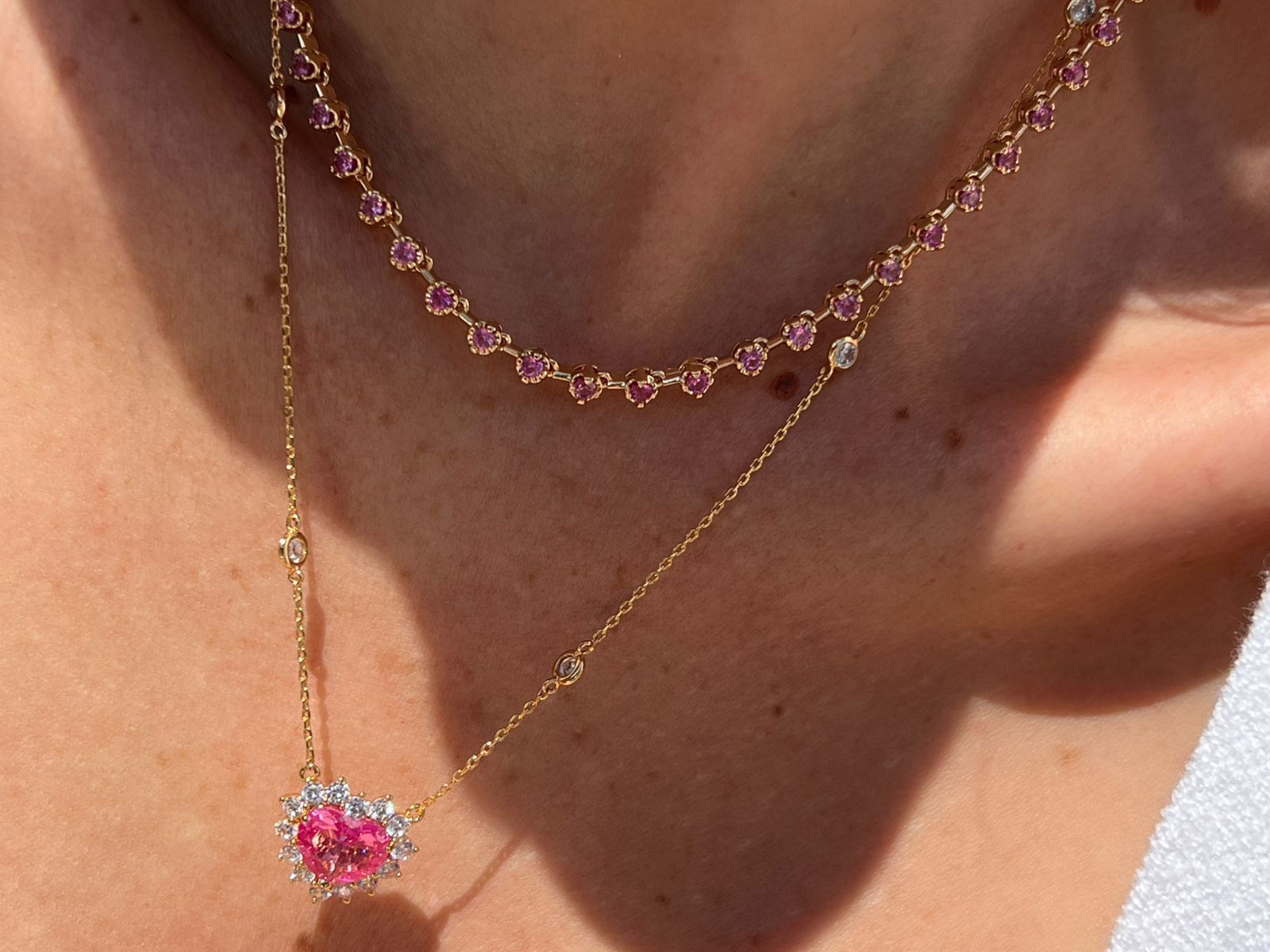 Riviera com Zircônia Pink 40cm (Fecho Joia) em Banho de Ouro