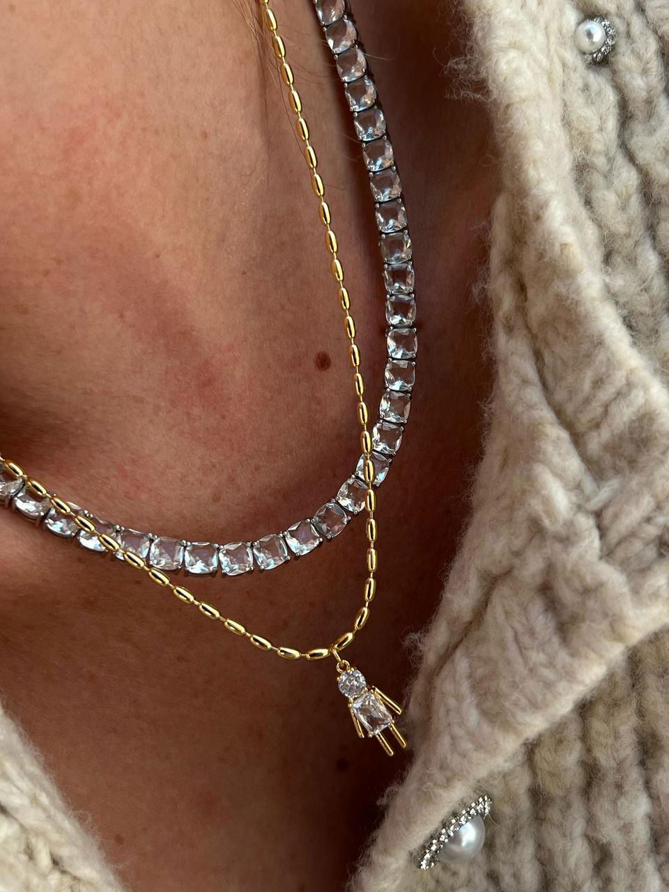 Riviera Quadrada com Zircônia Cristal (Fecho Joia) em Banho de Ródio Branco